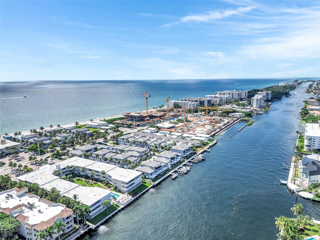 1198 Hillsboro Mile 212