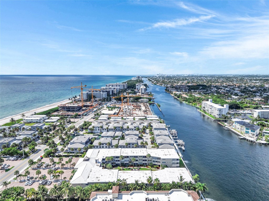 1198 Hillsboro Mile 212