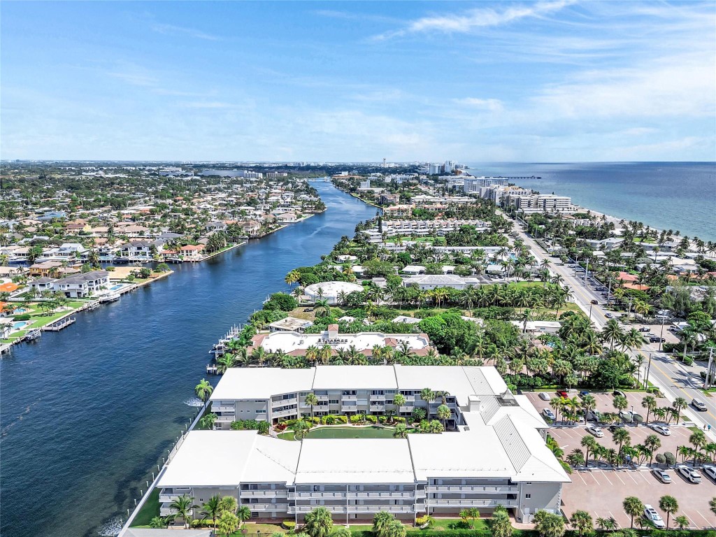 1198 Hillsboro Mile 212