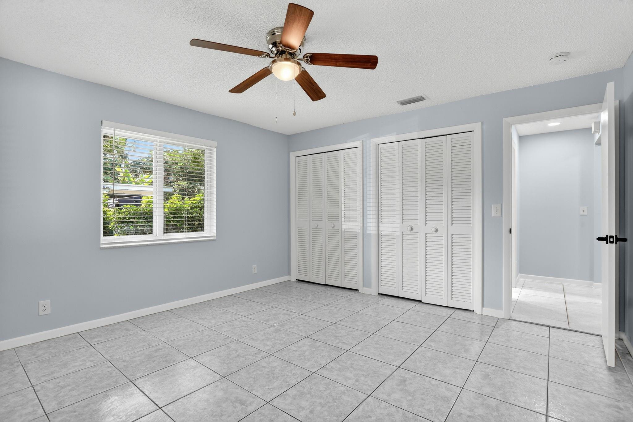 10071 NW 36th St
