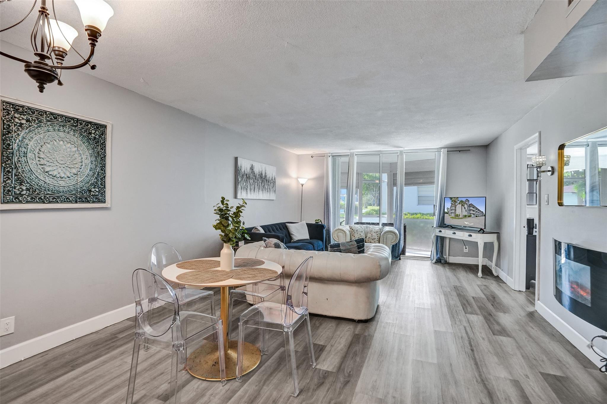 400 SE 10th Street 117