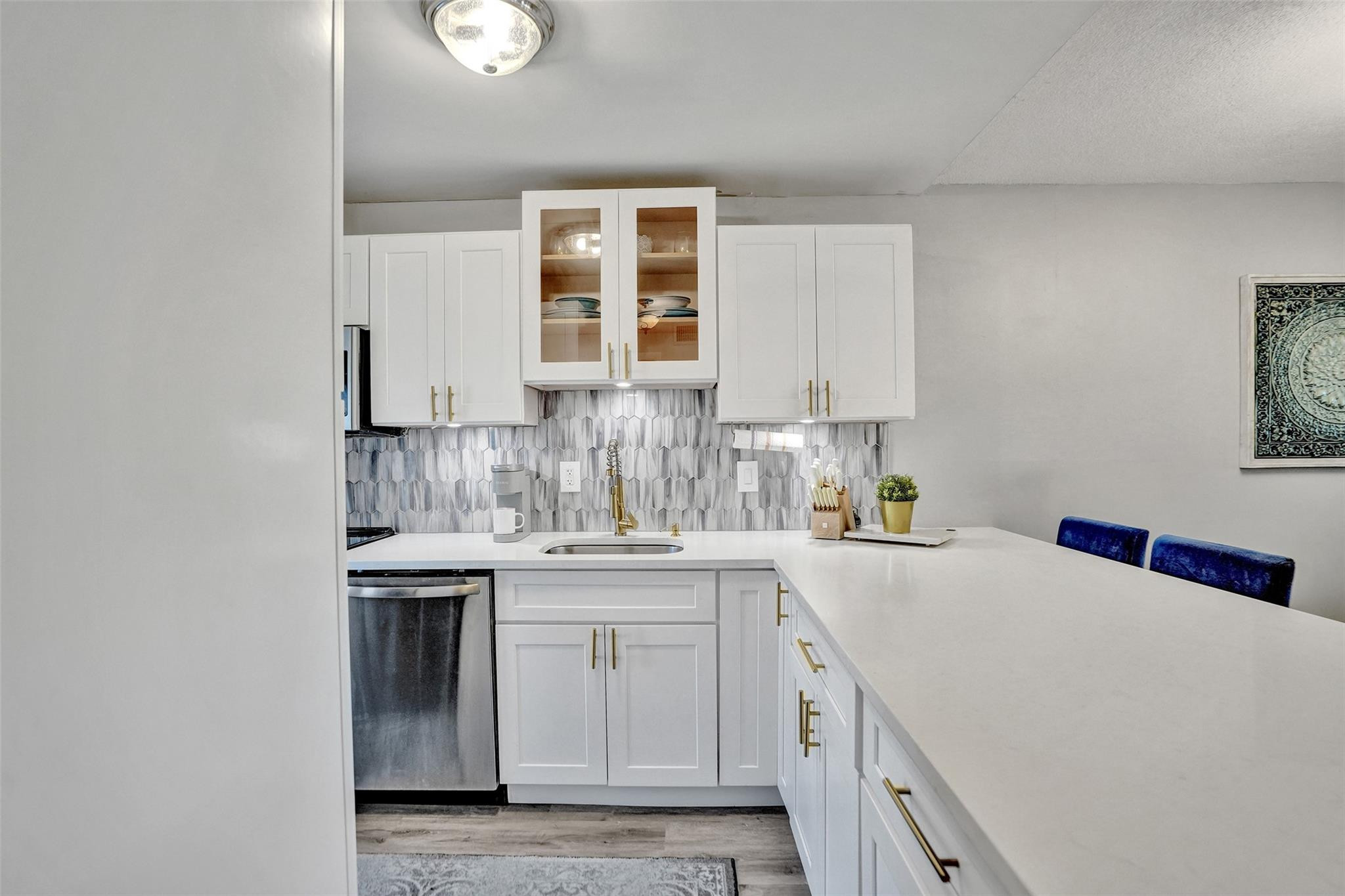 400 SE 10th Street 117
