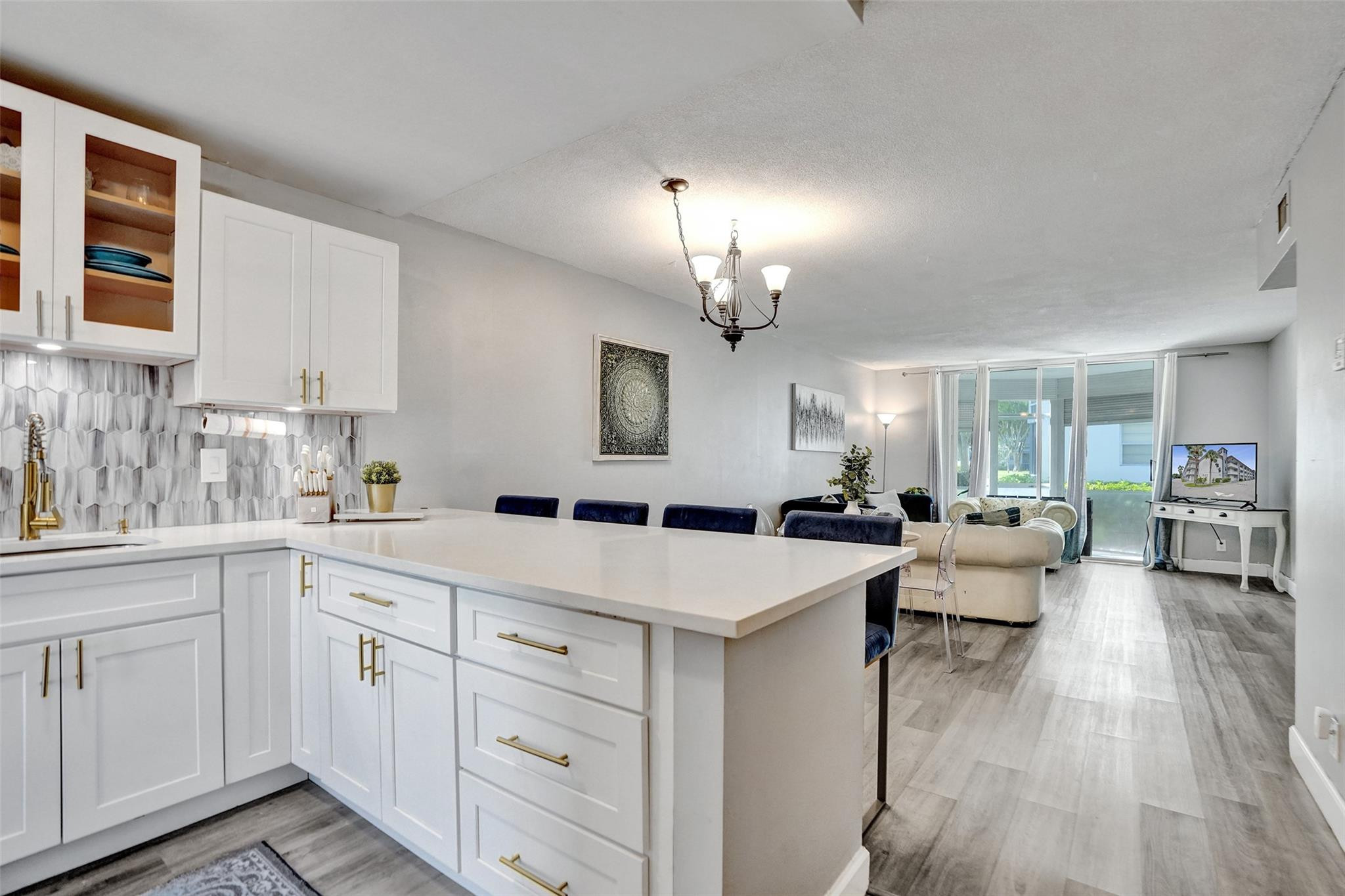 400 SE 10th Street 117