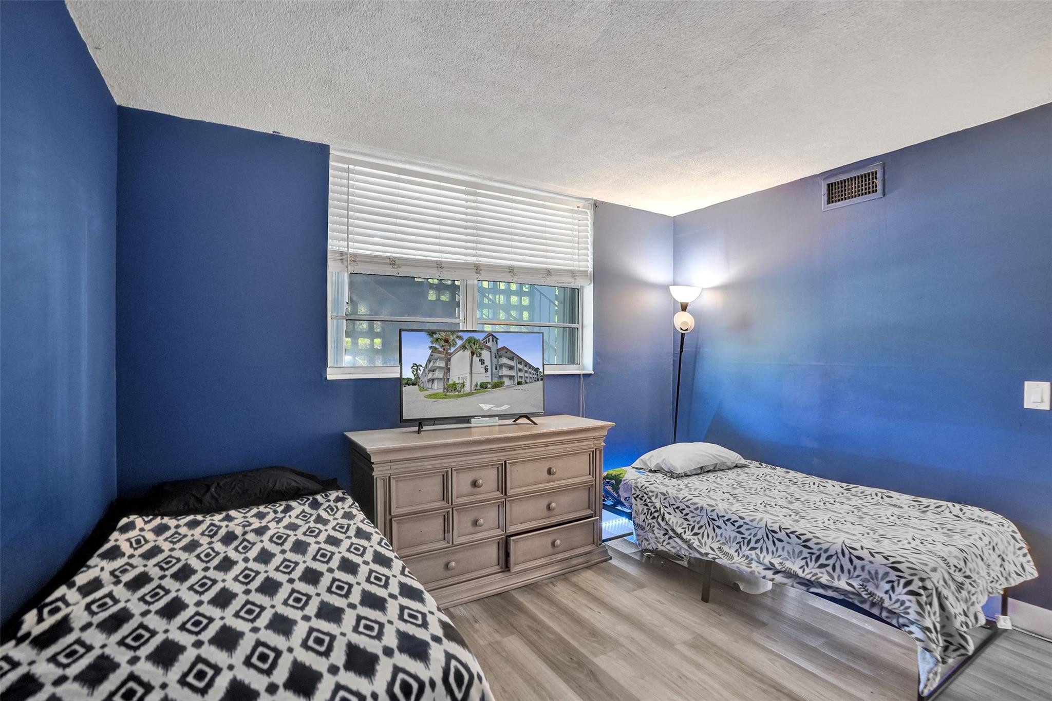 400 SE 10th Street 117