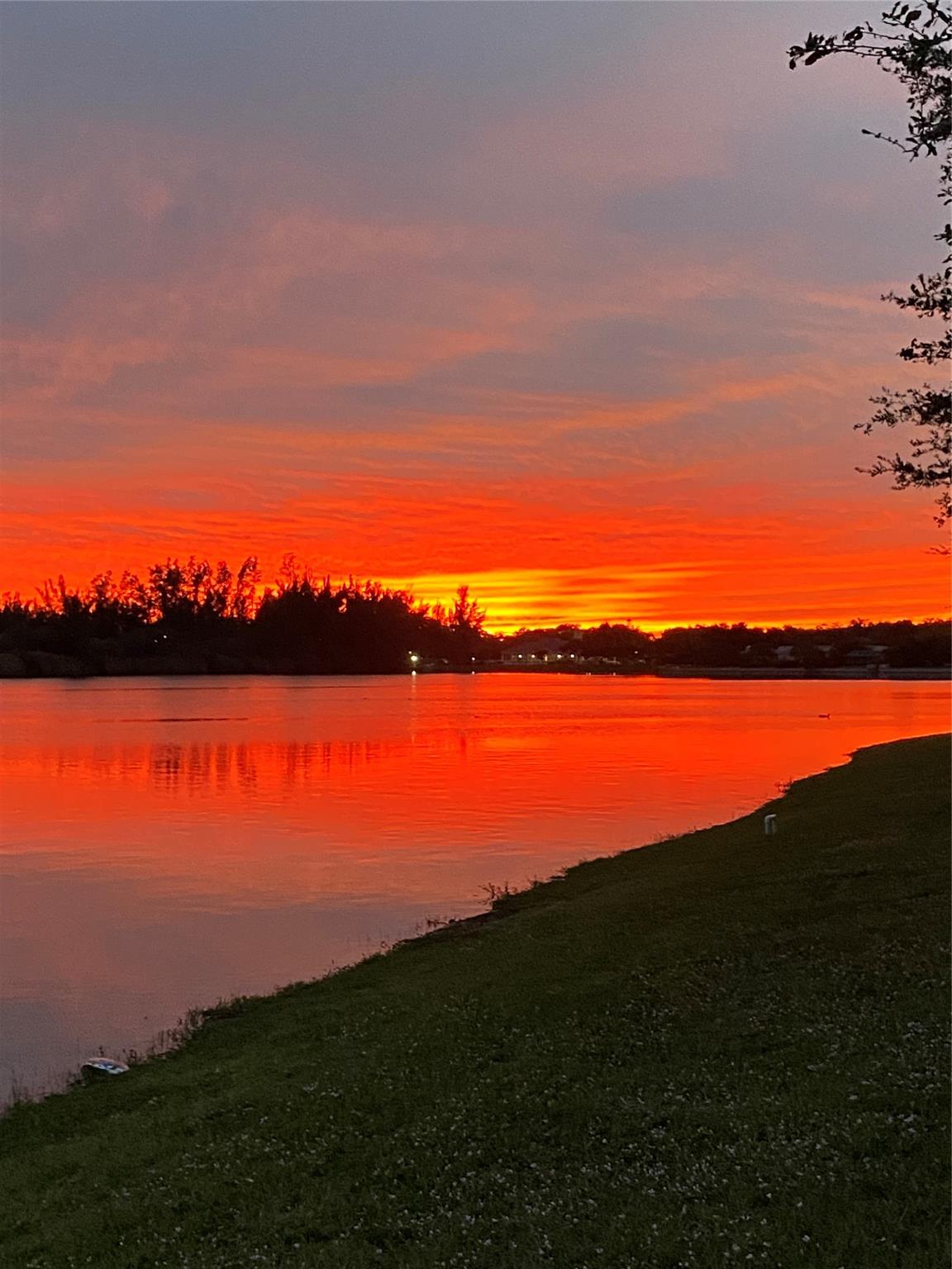 2112 Congressional Way 2112