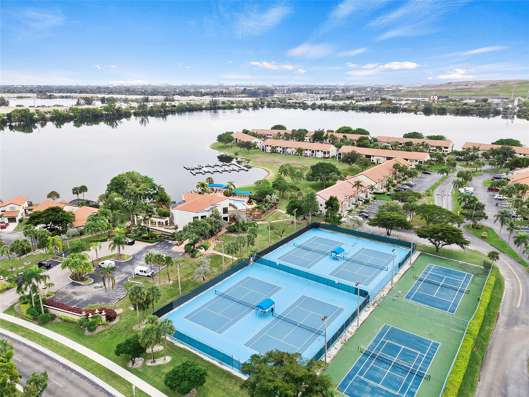 2112 Congressional Way 2112