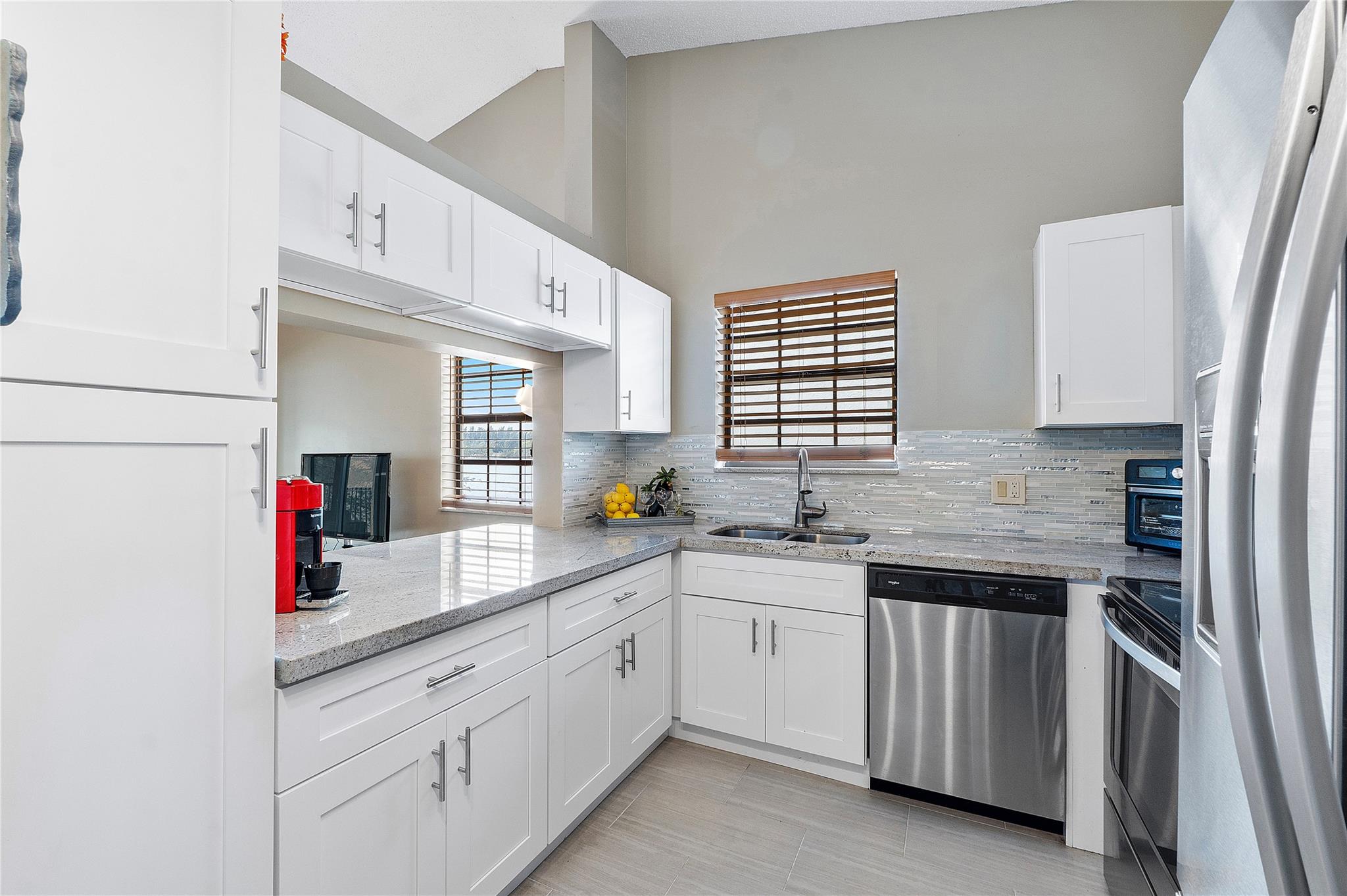 2112 Congressional Way 2112