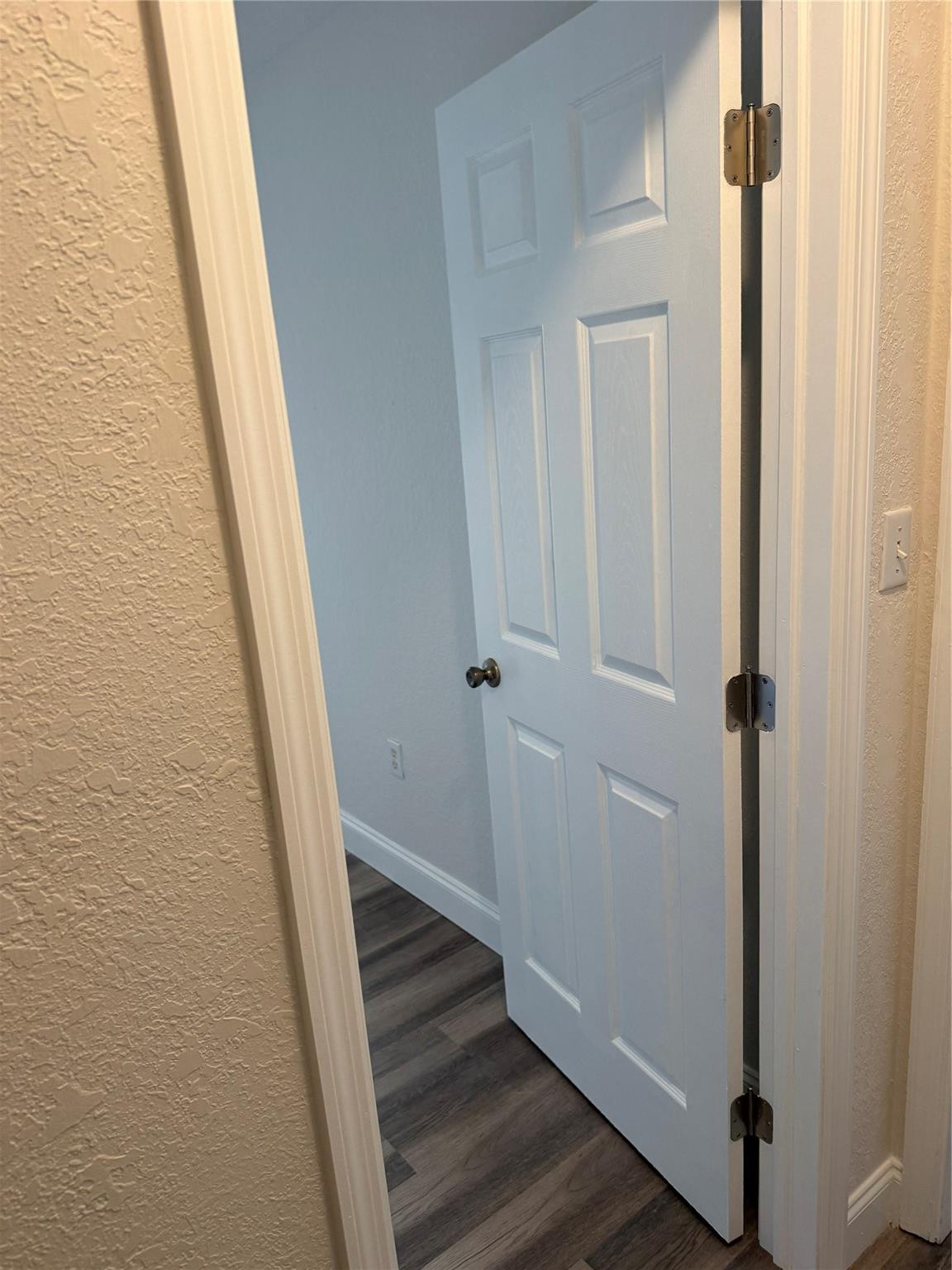 6373 Landings Way
