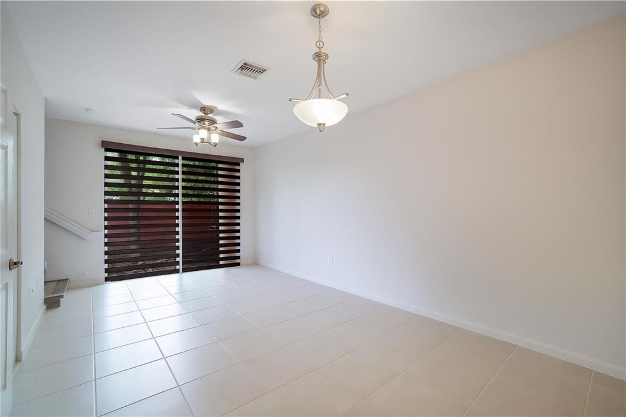 6373 Landings Way