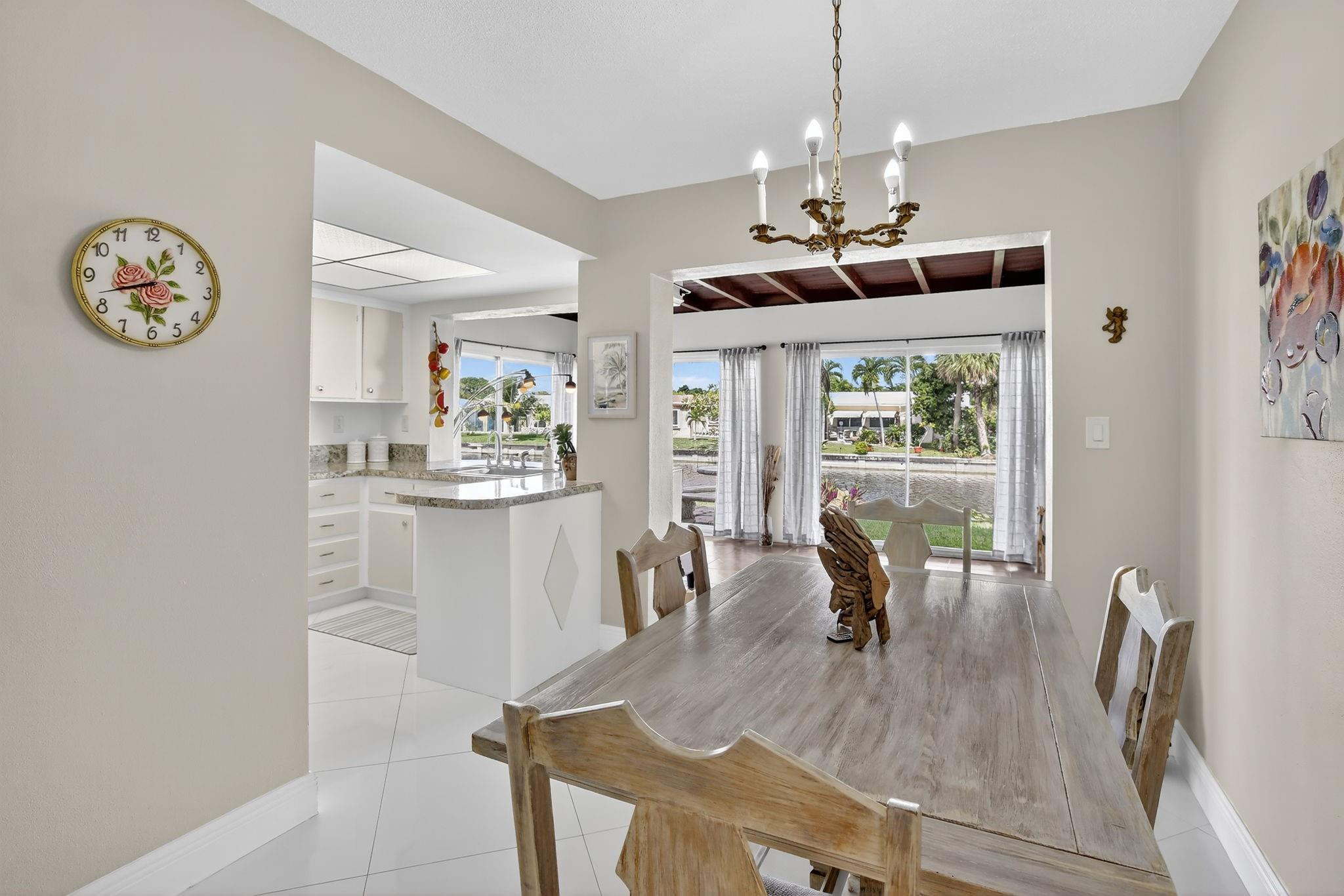 4305 NW 49th Dr