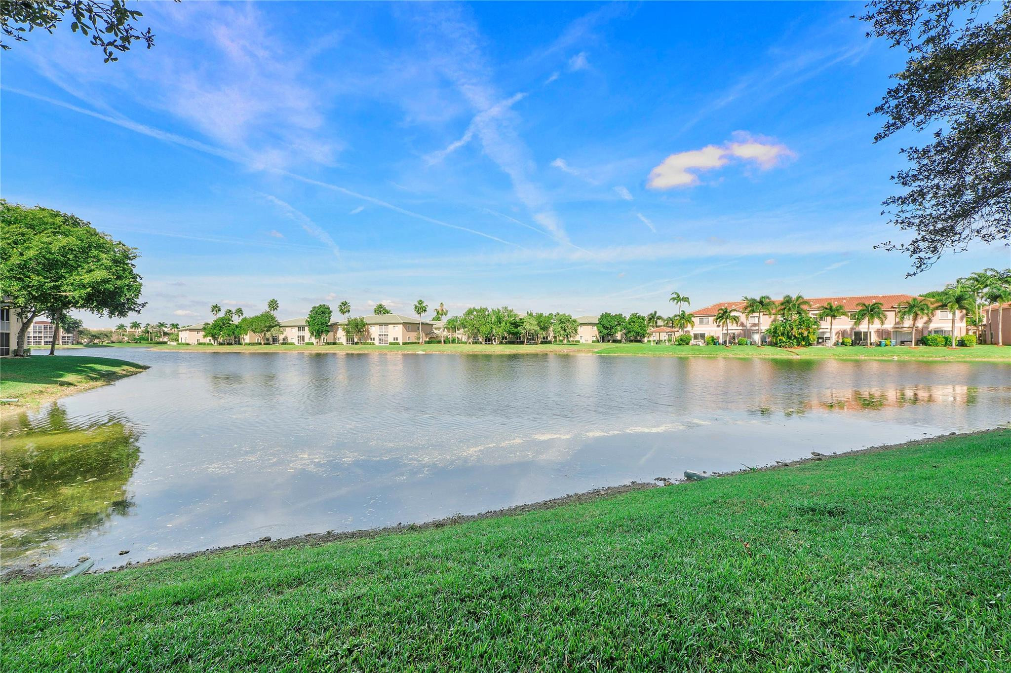 7763 Southampton Ter 102