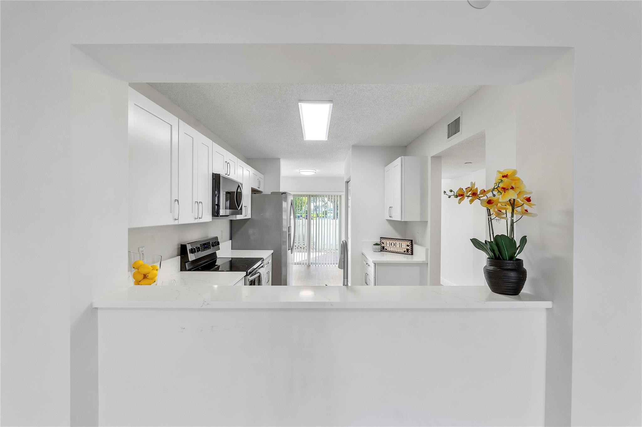 7763 Southampton Ter 102