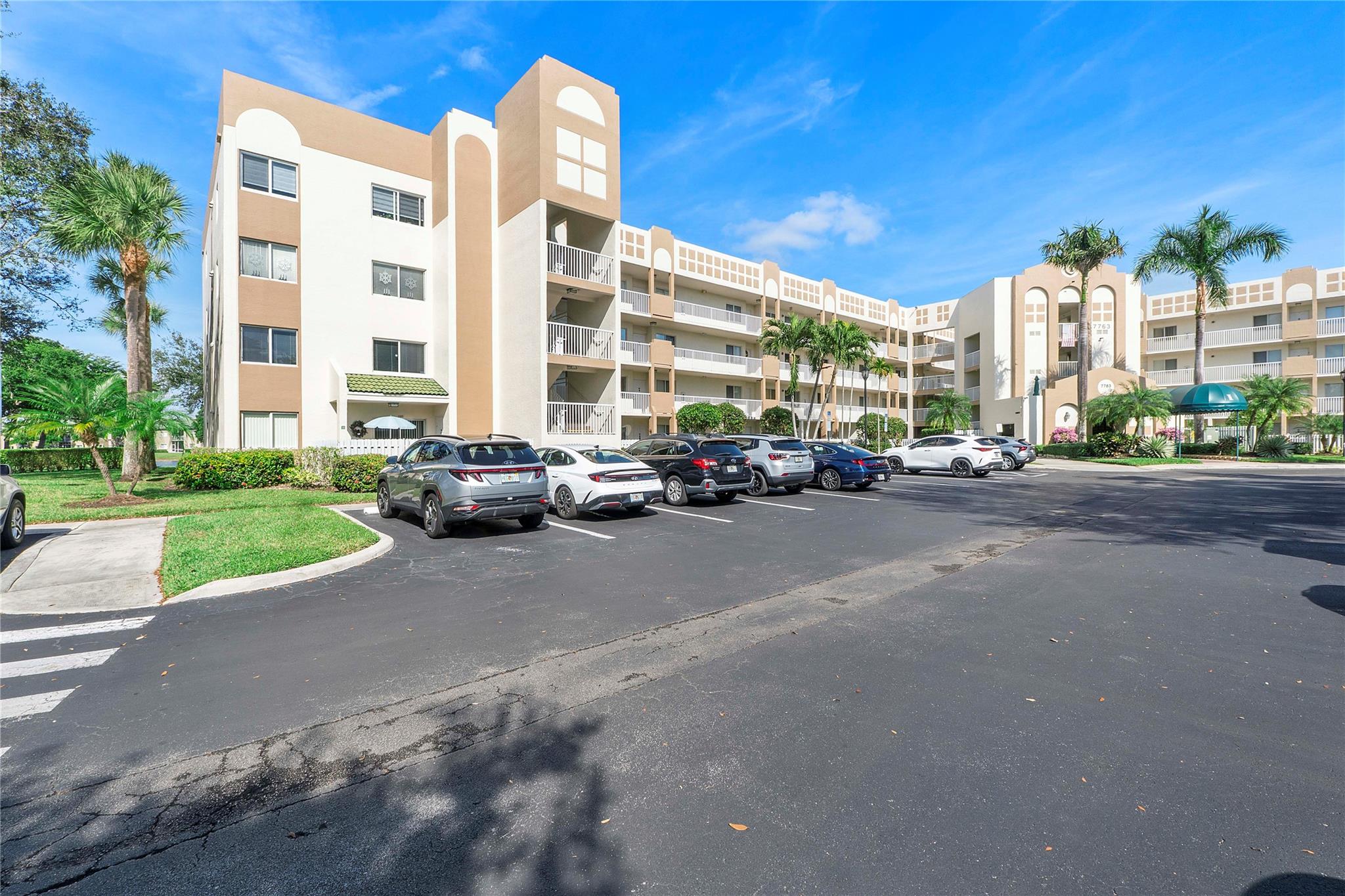 7763 Southampton Ter 102