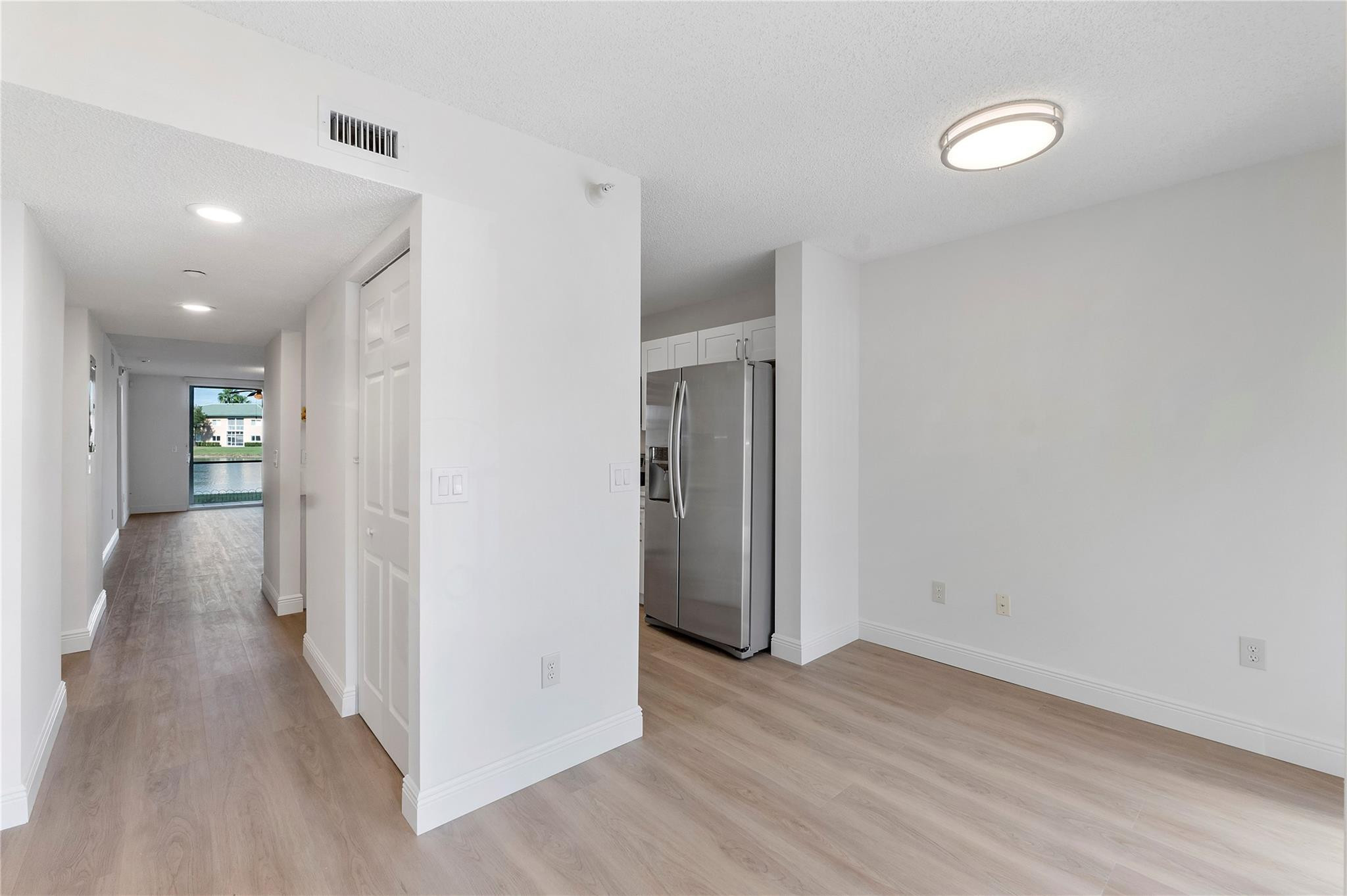 7763 Southampton Ter 102