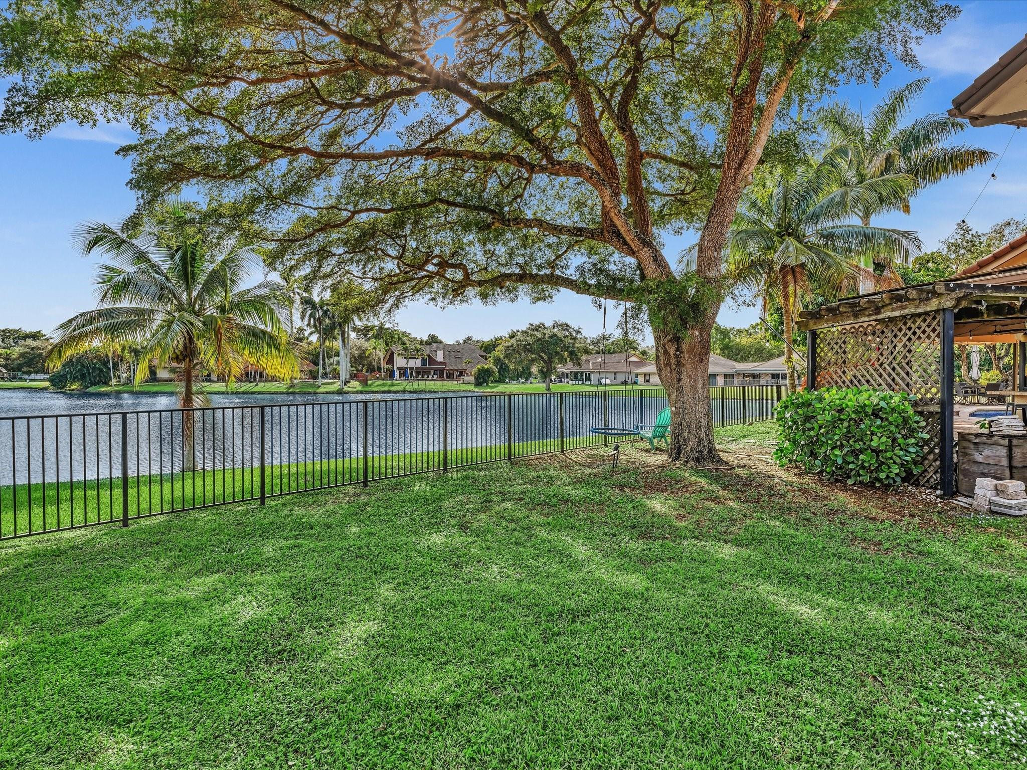 10320 NW 6th Street