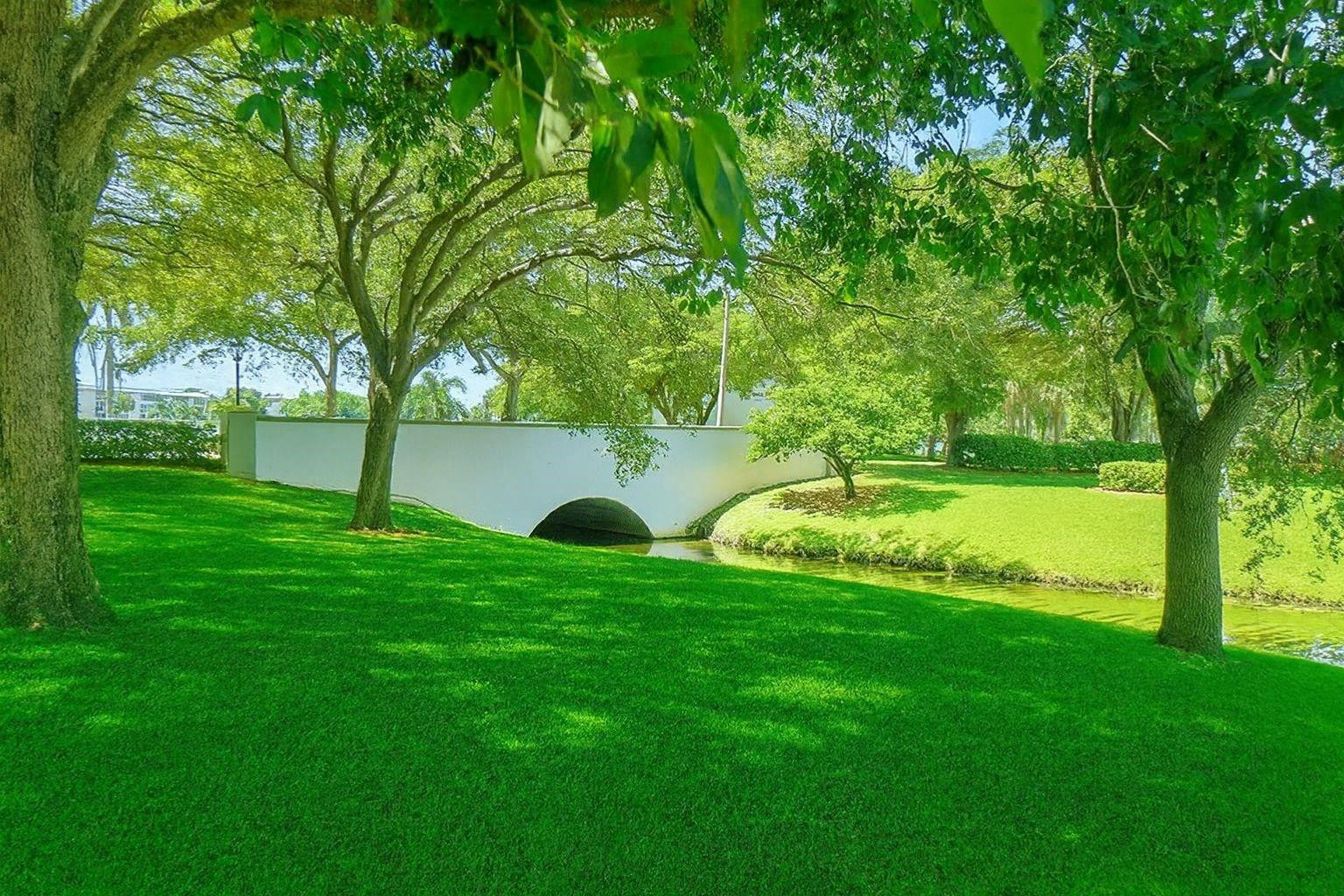 1901 Bermuda Cir H4