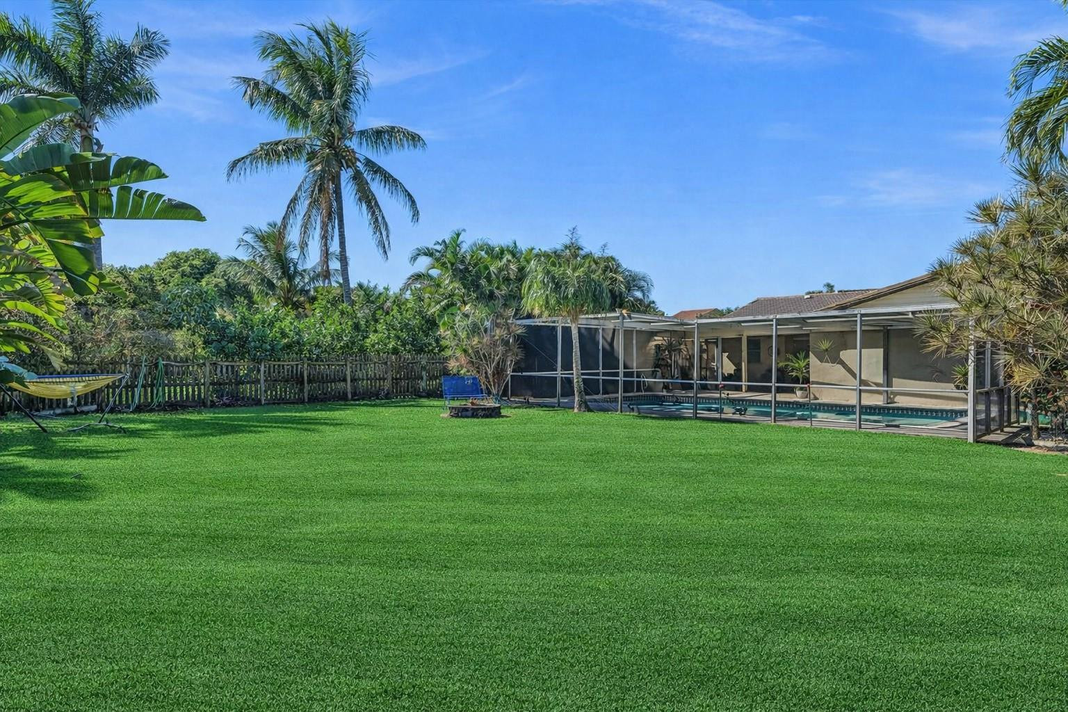 895 NW 87th Avenue