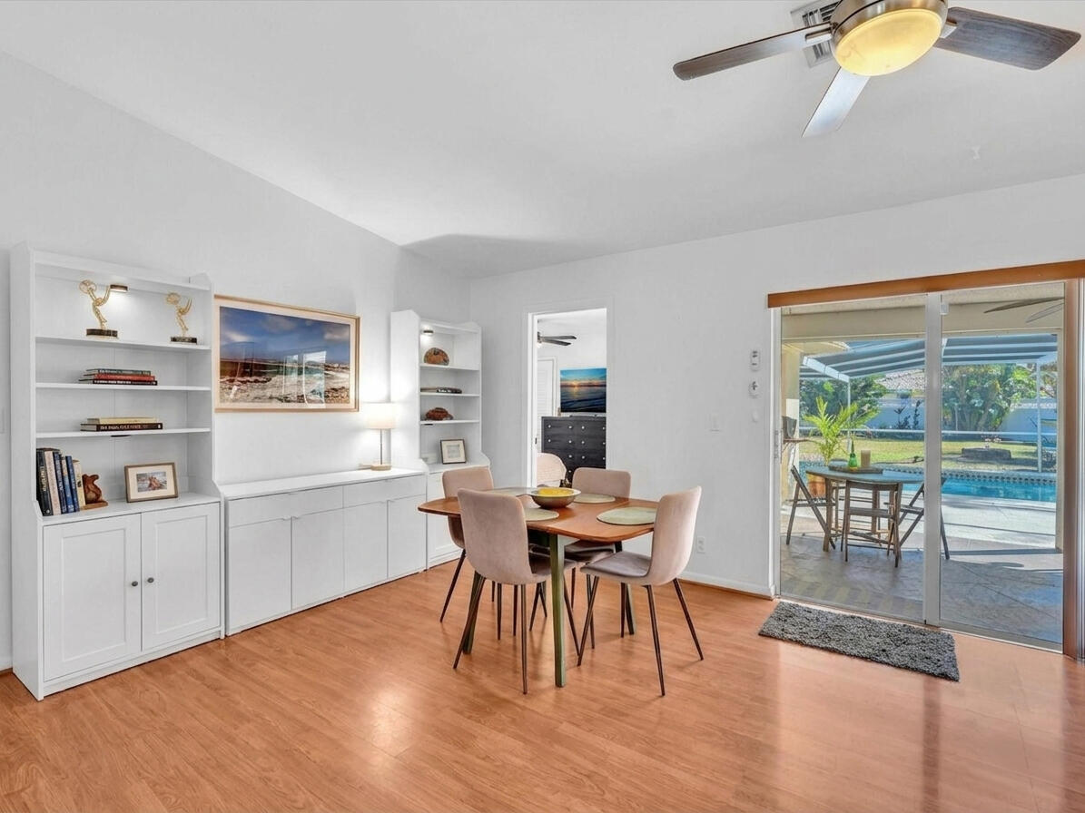 895 NW 87th Avenue
