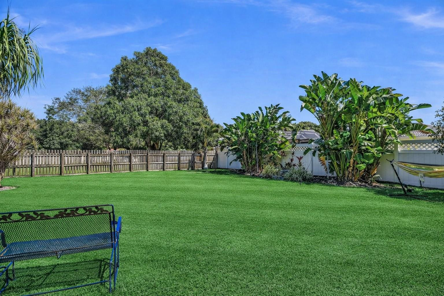 895 NW 87th Avenue