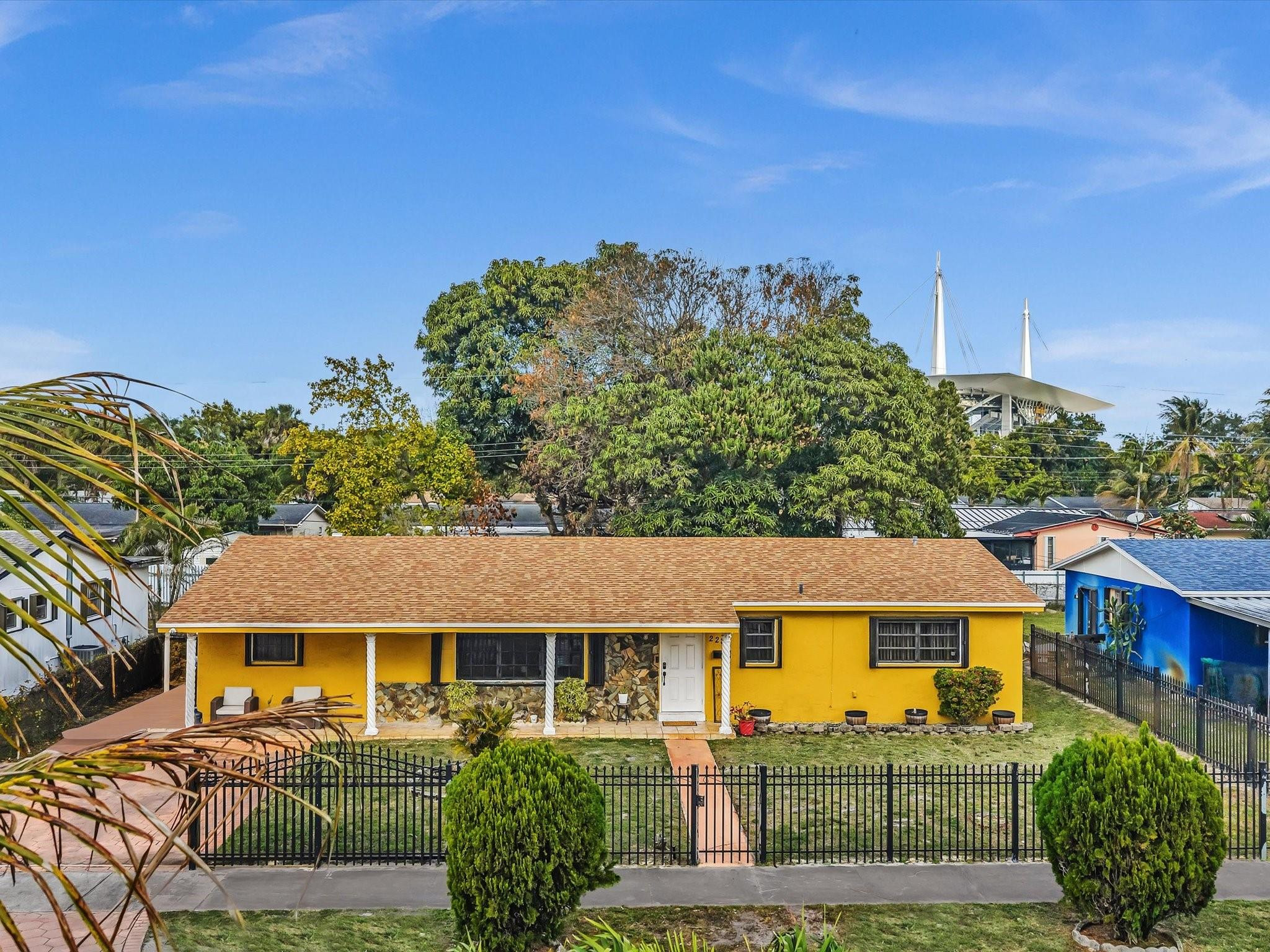 2285 NW 195th Street