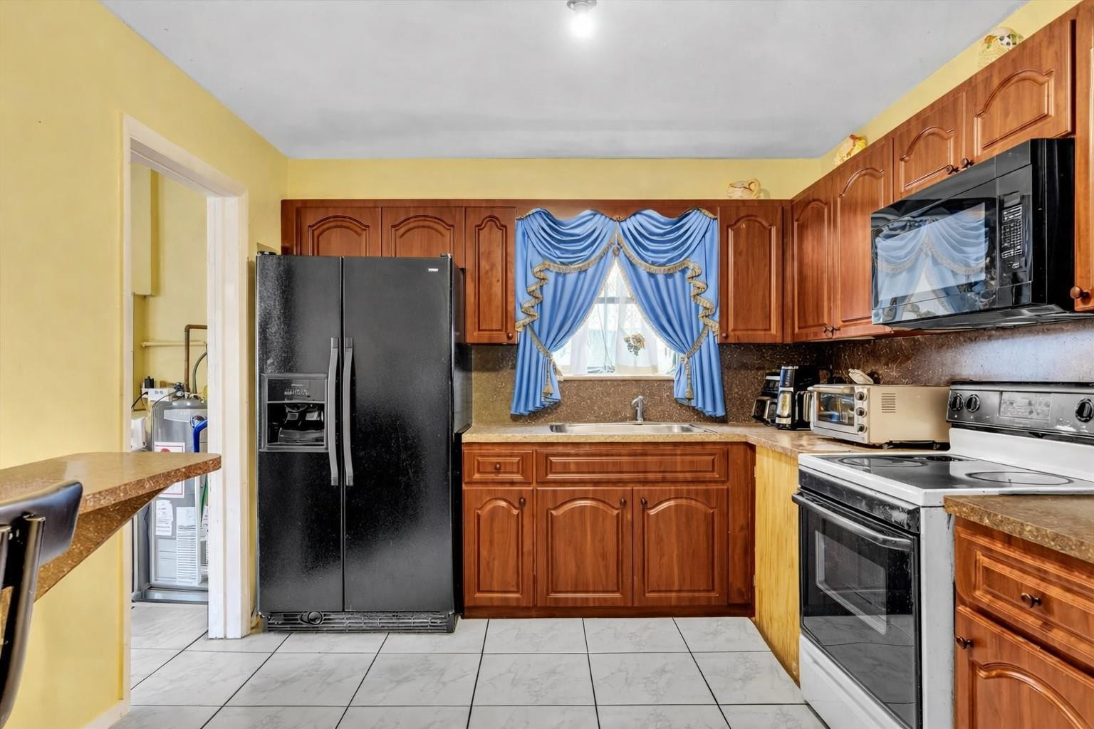 2285 NW 195th Street