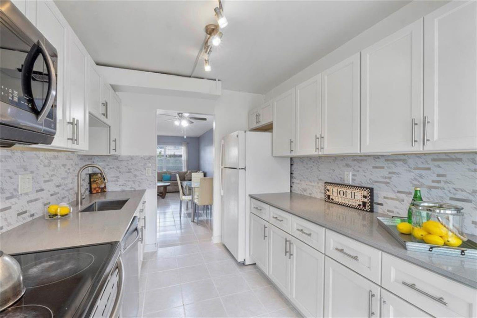 7500 NW 5th Court 104