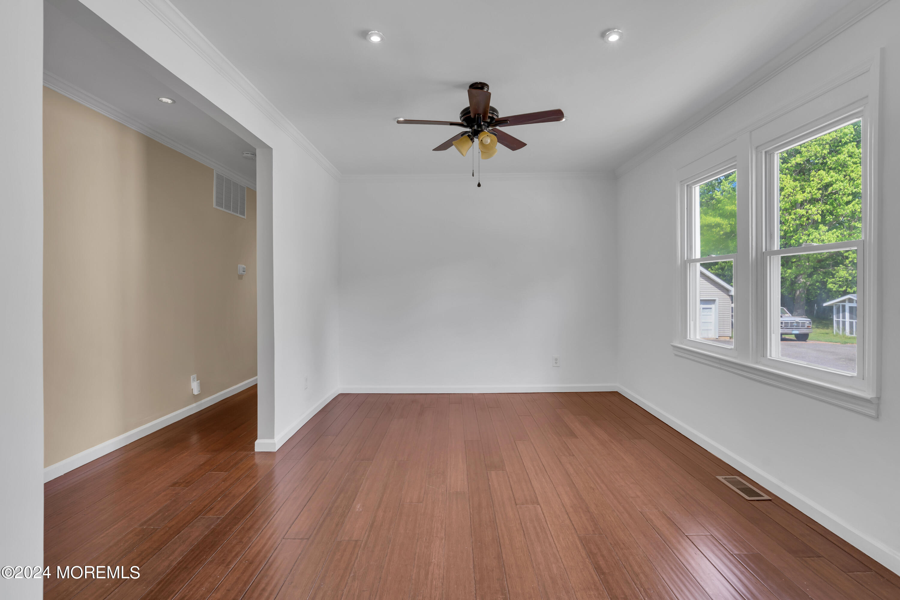66 Wood Avenue