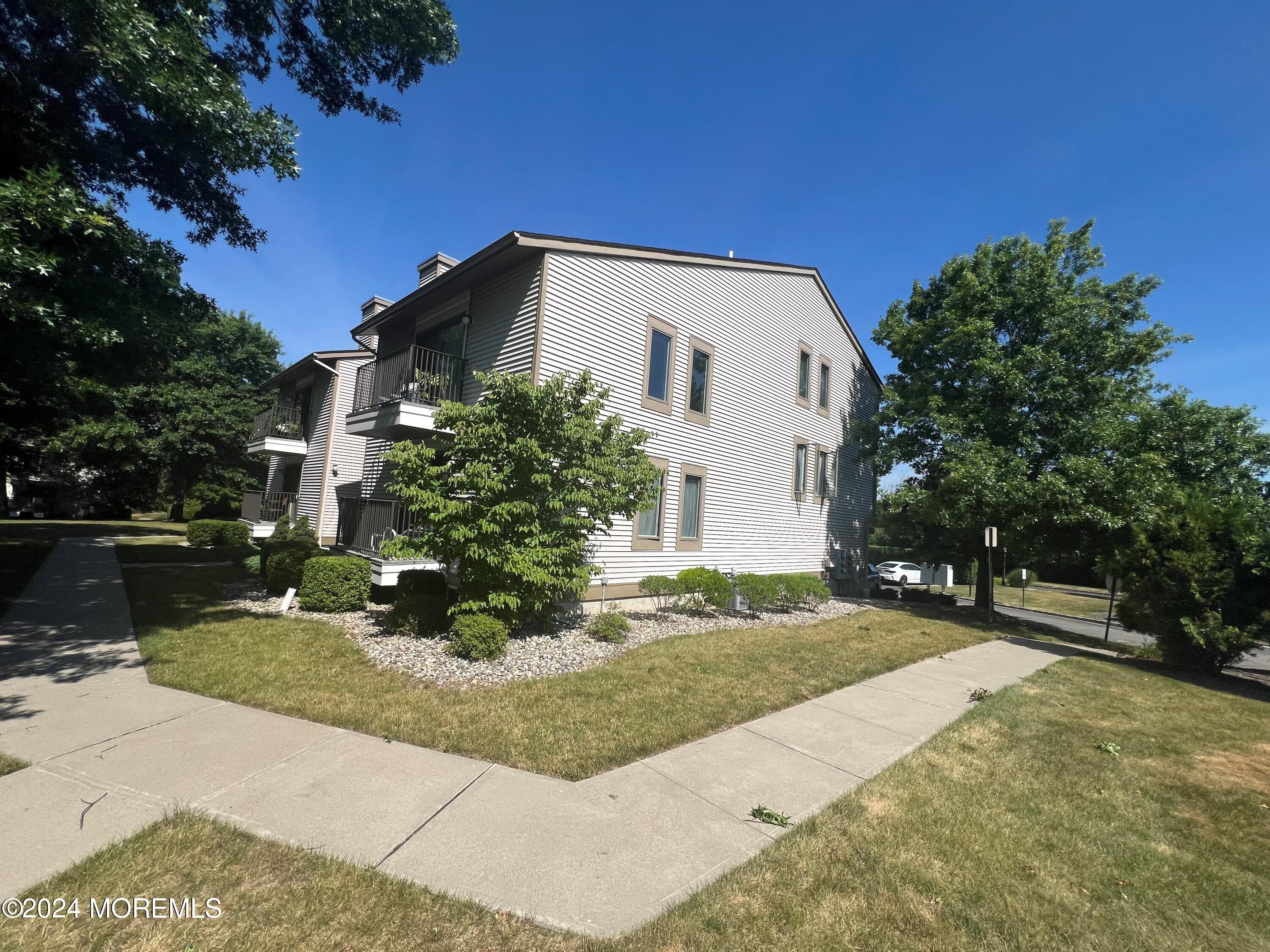 16 Sam Bonnell Drive, 116