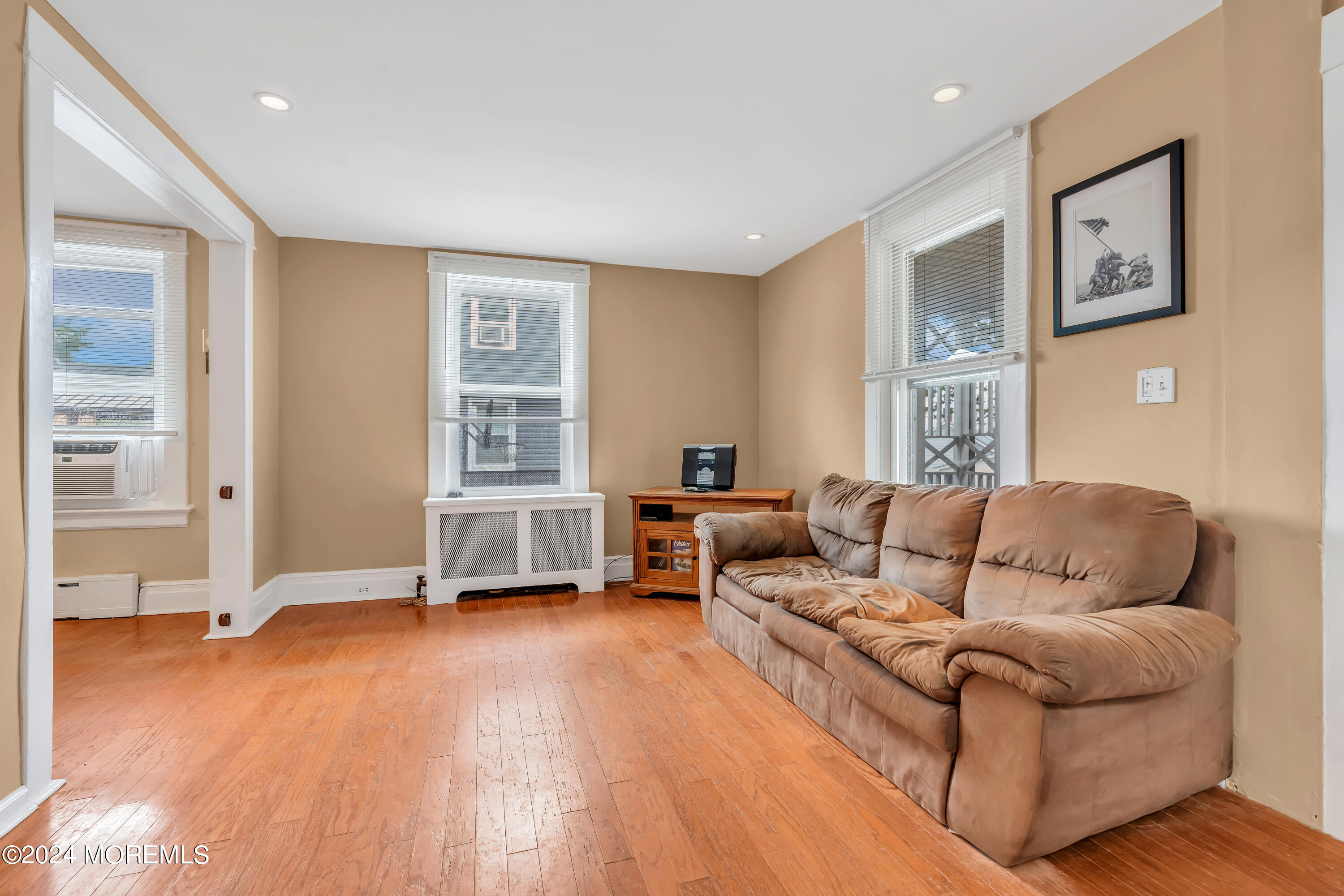 7 Maple Street