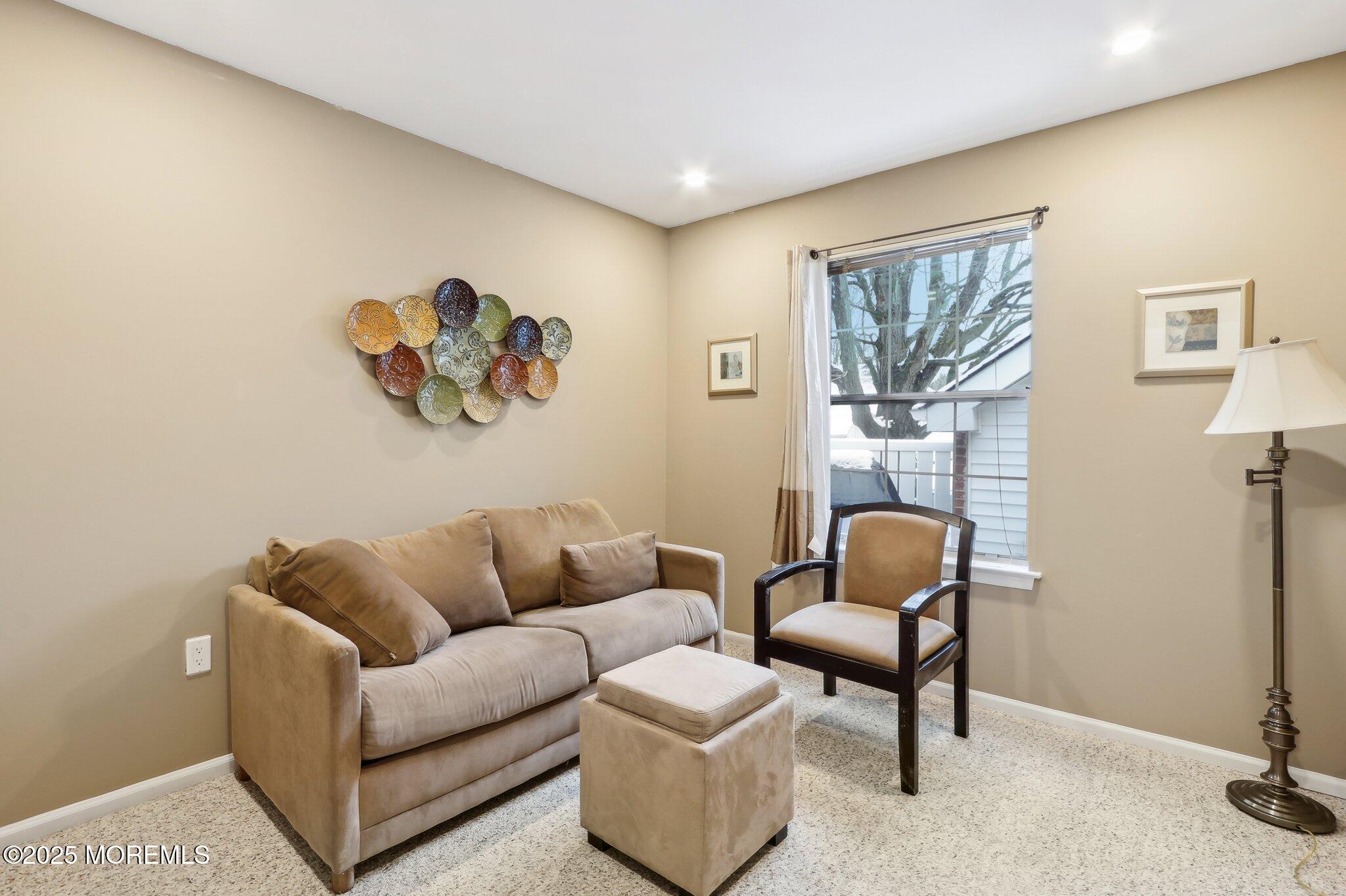 165 Loganberry Lane