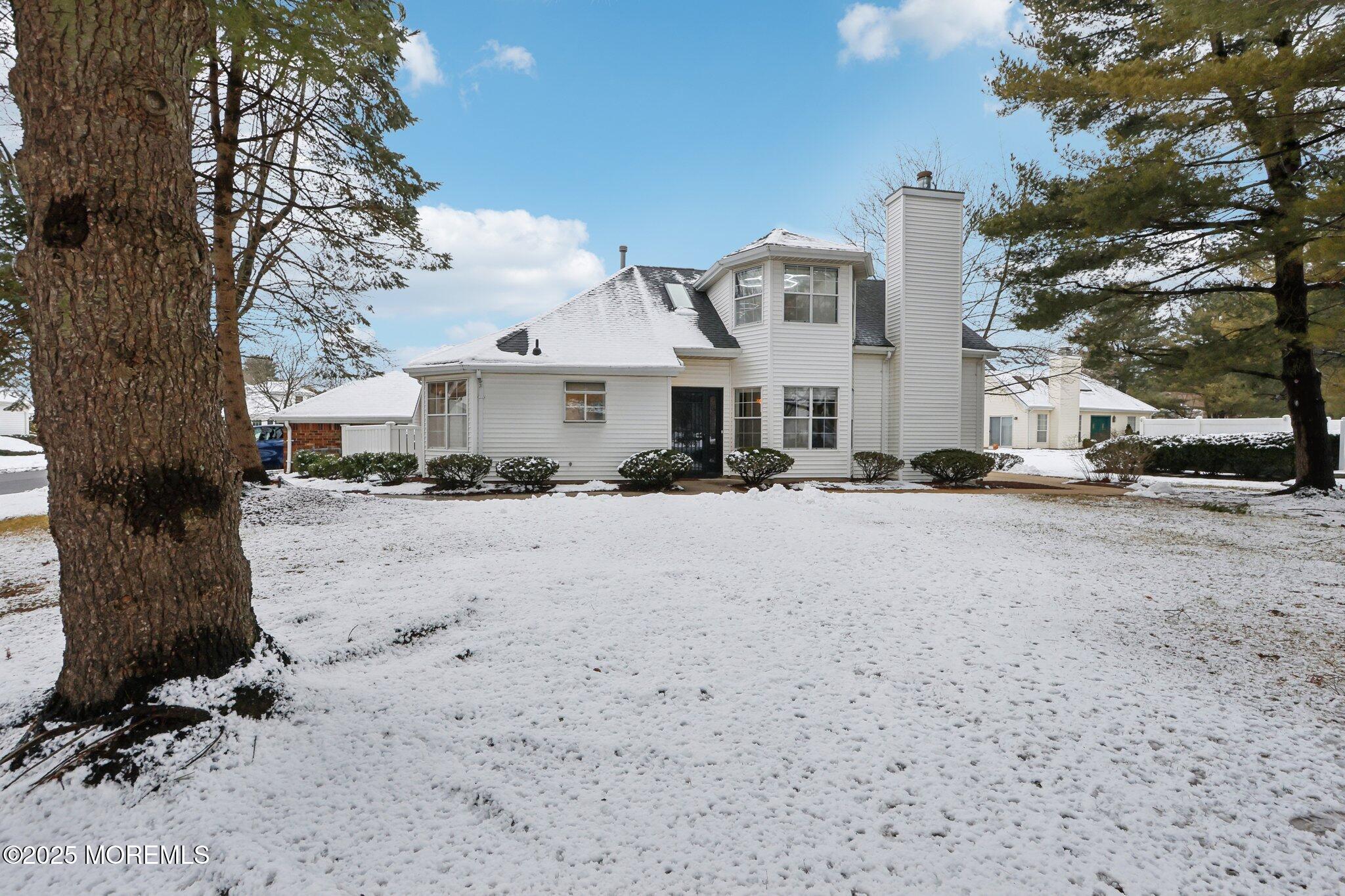 165 Loganberry Lane