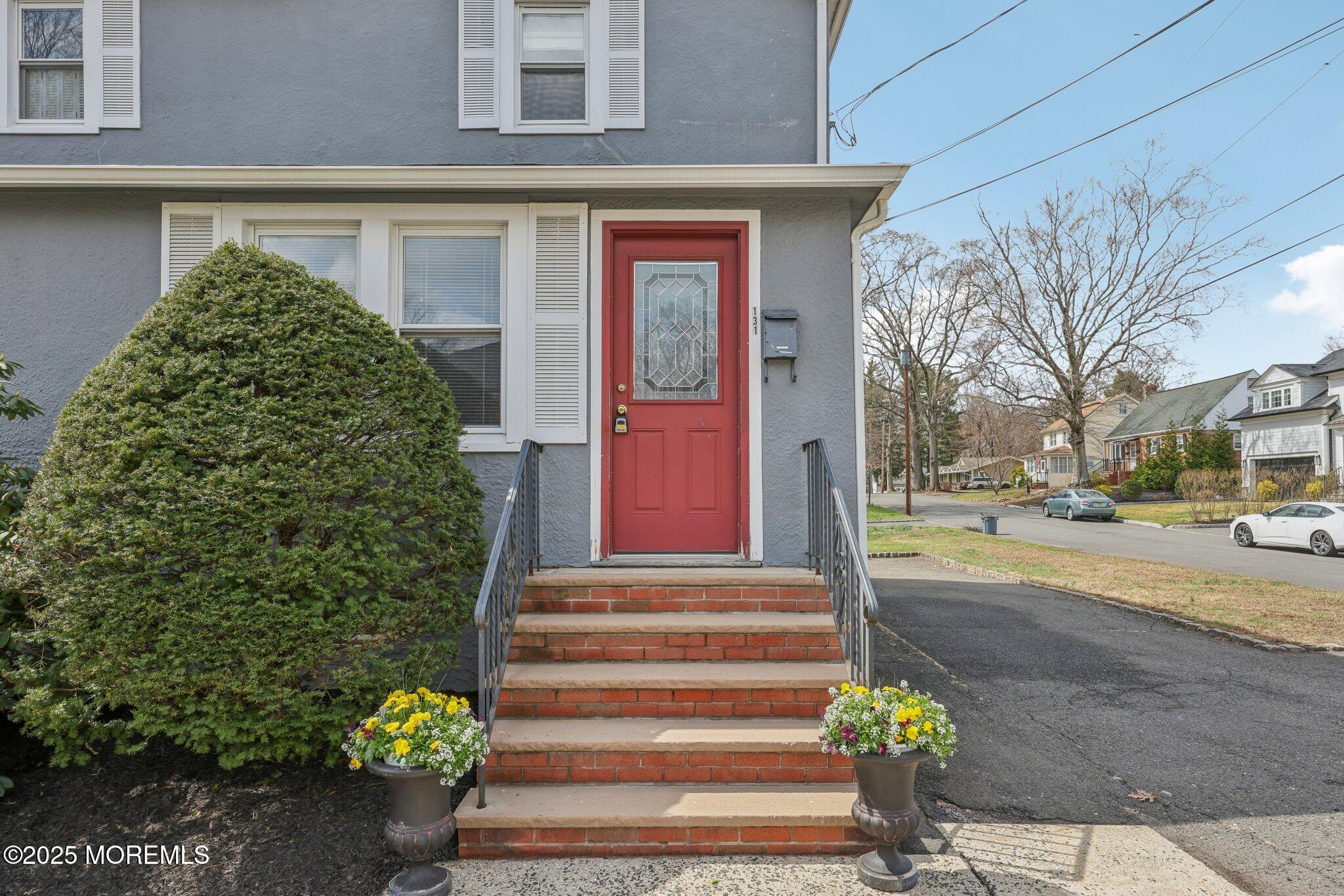 131 Livingston Avenue