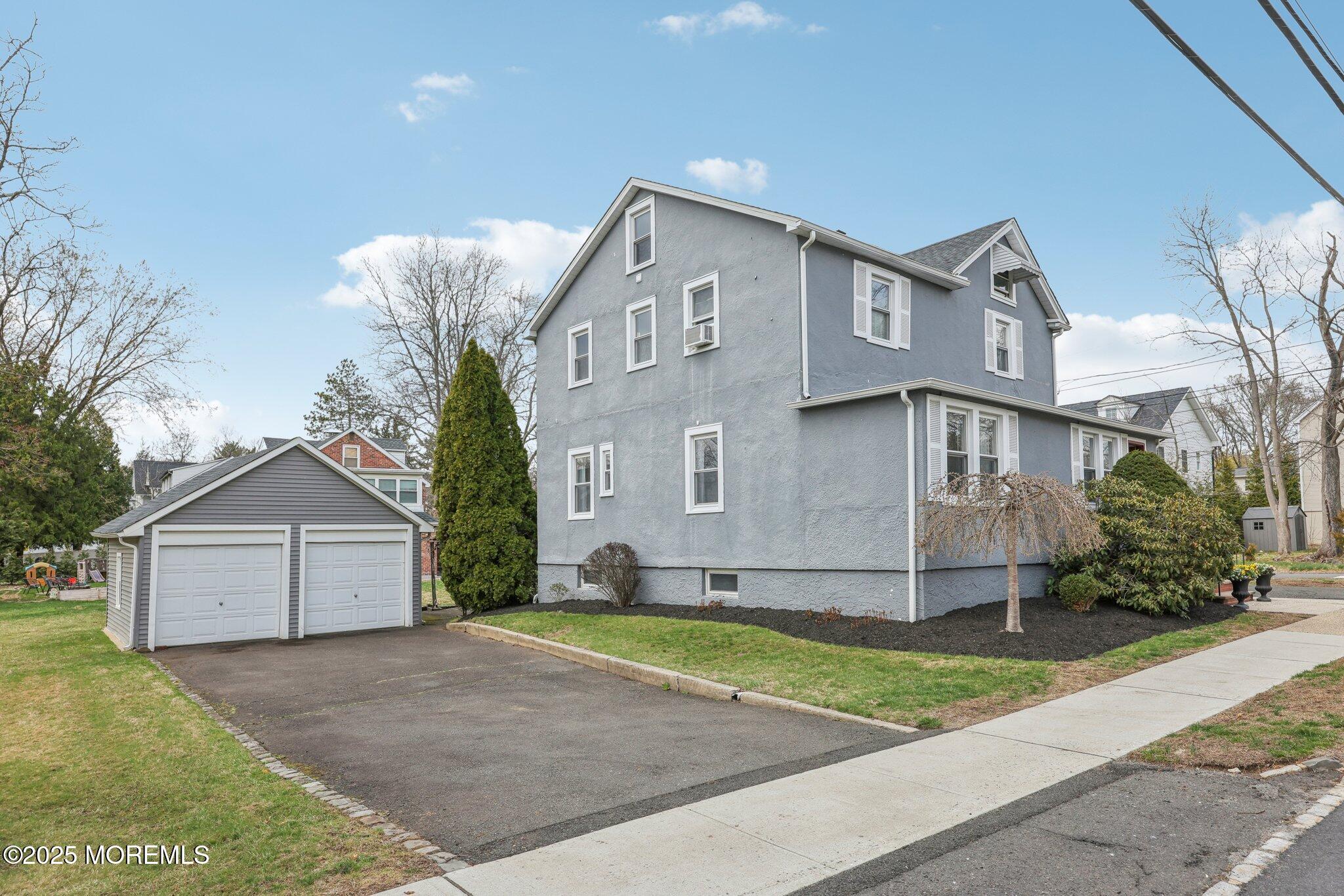 131 Livingston Avenue