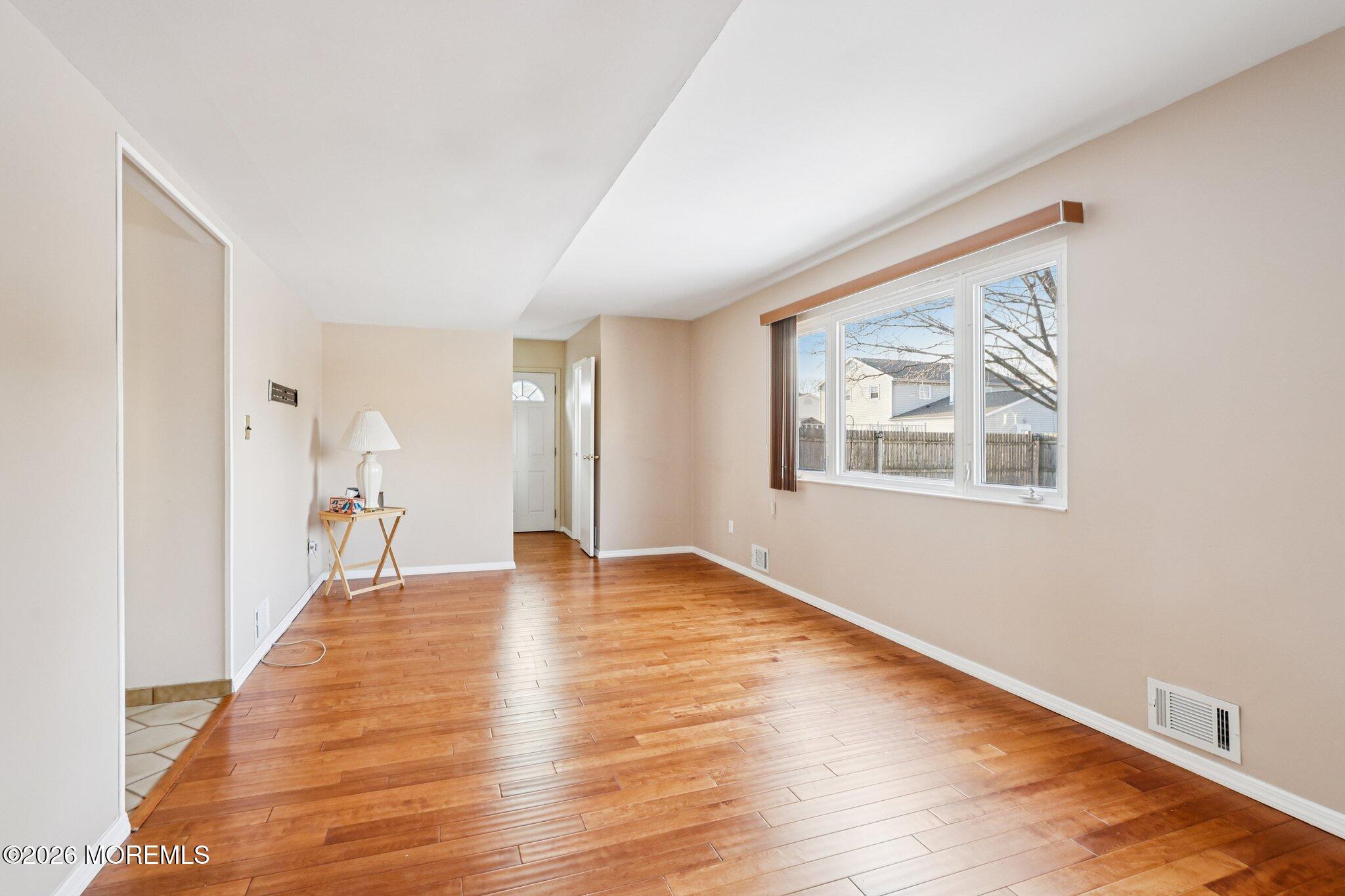 13 Cresci Boulevard
