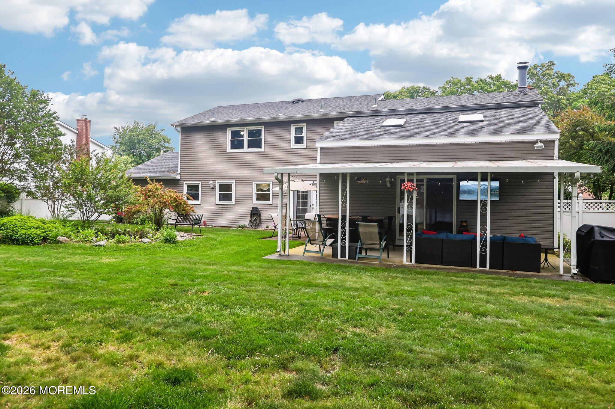 5 Sugarbush Road