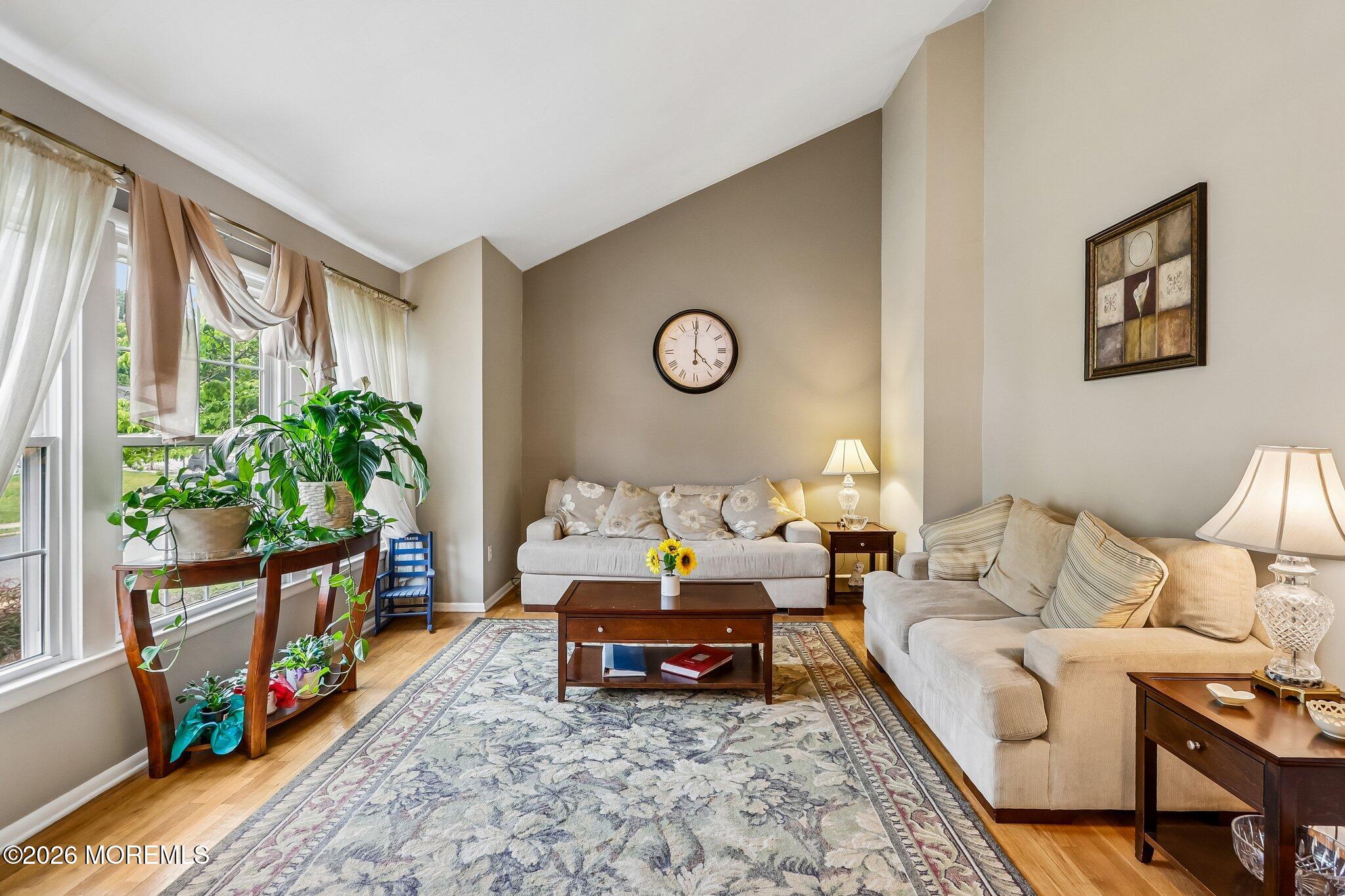 5 Sugarbush Road