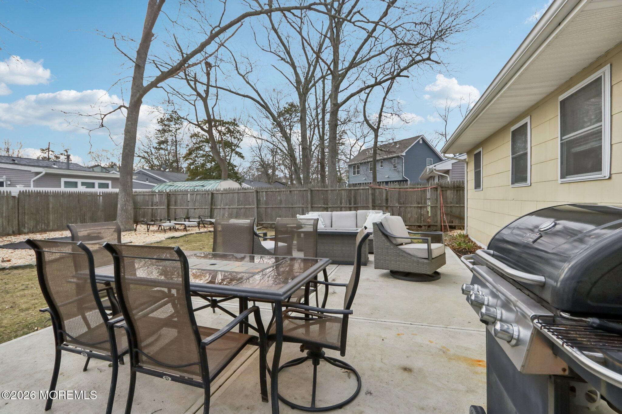 631 Twin River Drive