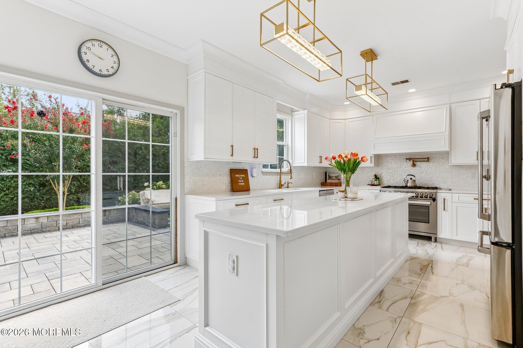 13 Baltusrol Drive