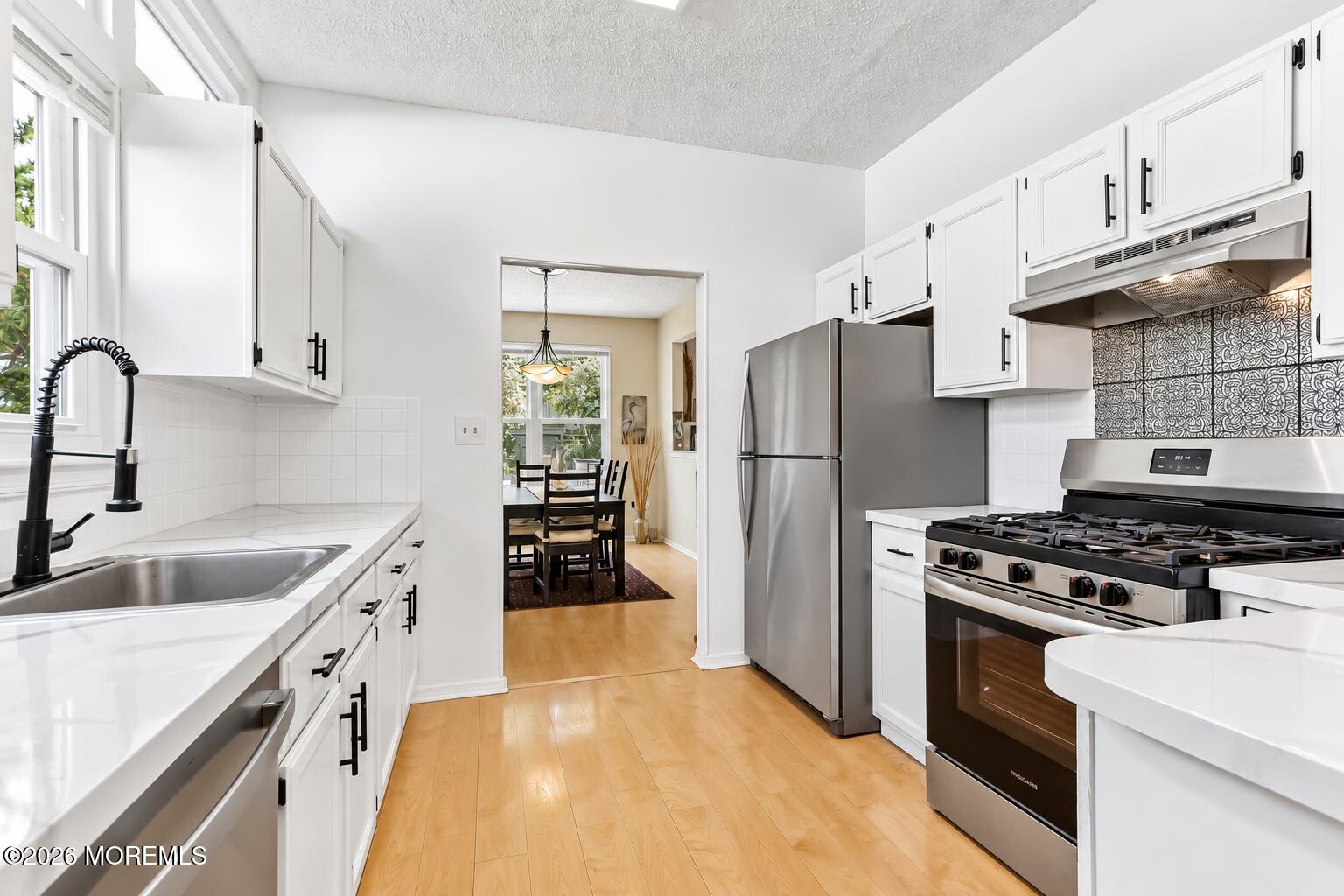 25 Longbrook Lane