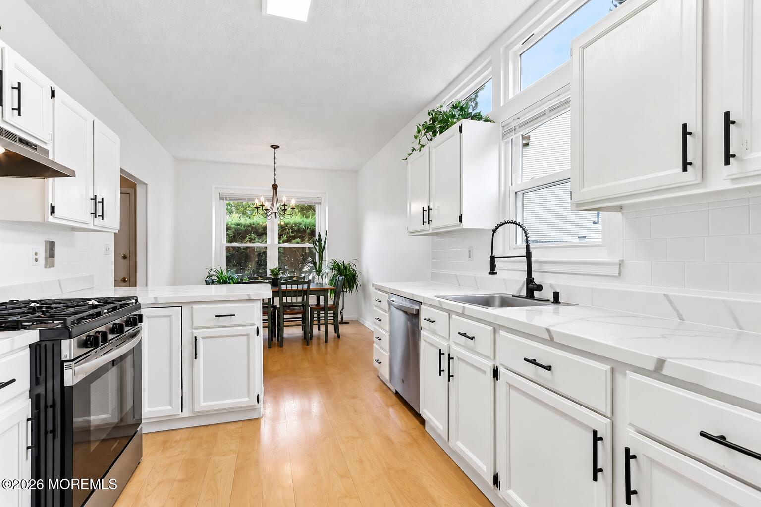 25 Longbrook Lane