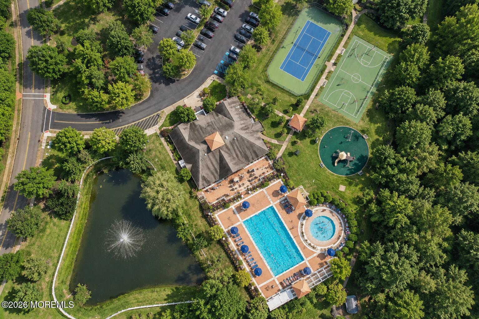 77 Deepwater Circle