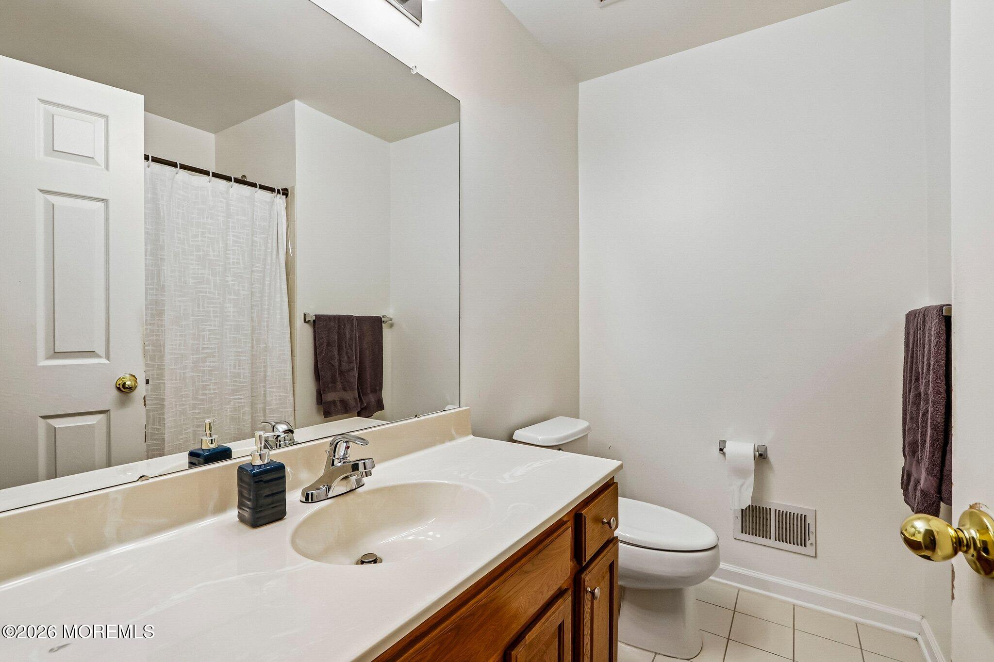 77 Deepwater Circle