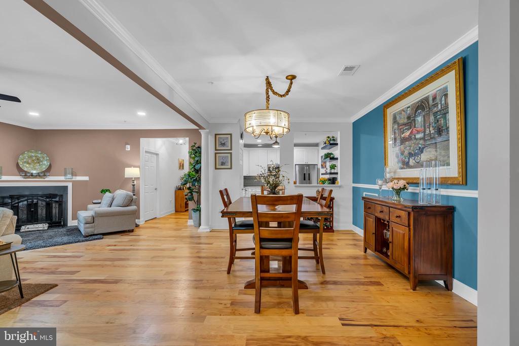 105 CANTERBURY LANE