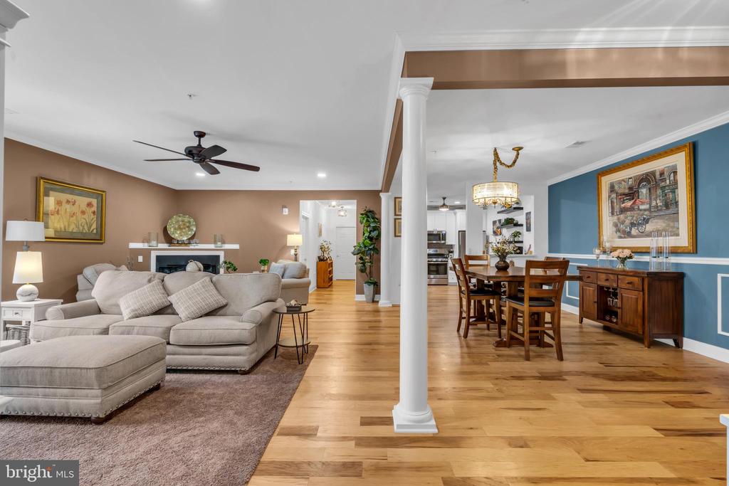 105 CANTERBURY LANE