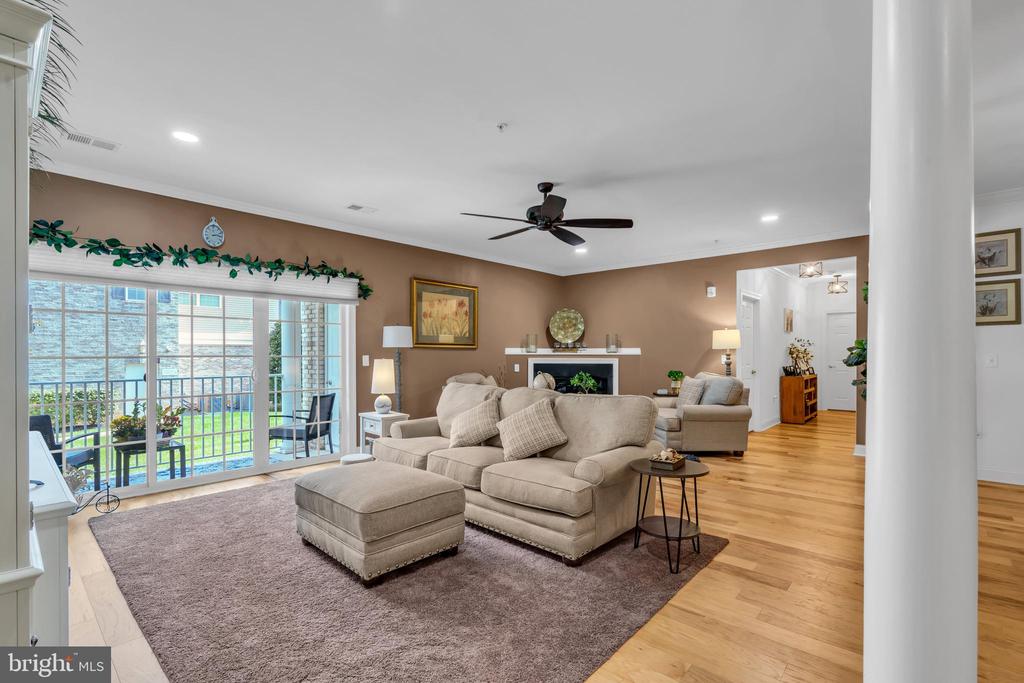 105 CANTERBURY LANE