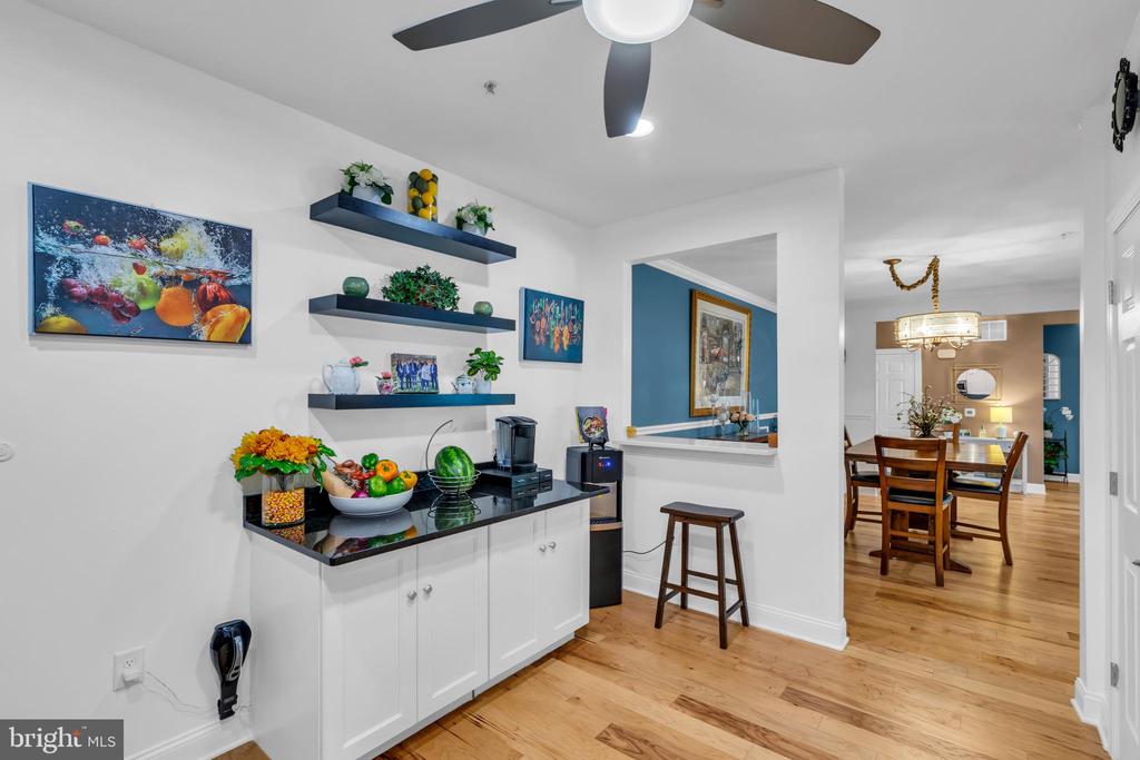 105 CANTERBURY LANE