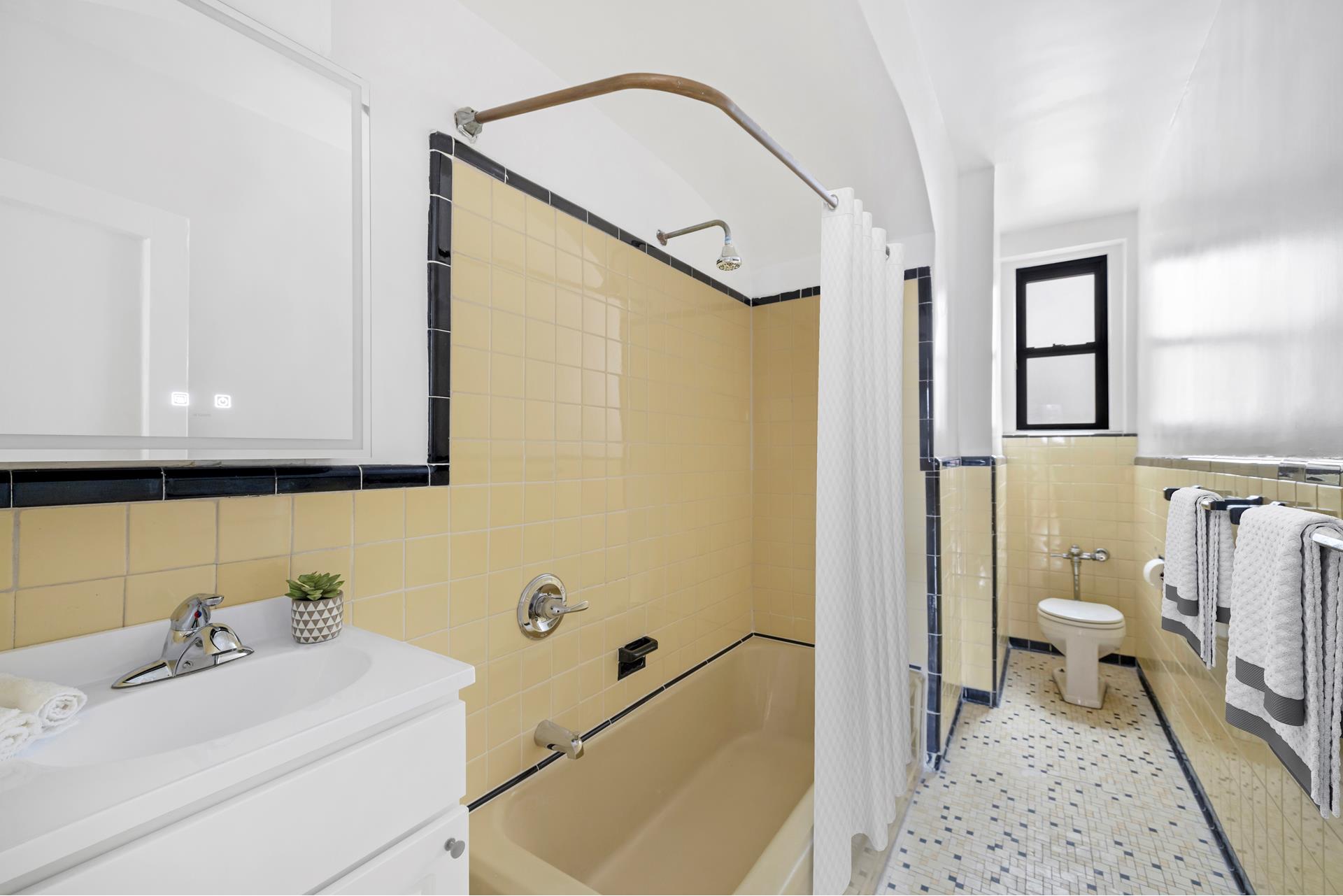 645 E 26TH Street 3A