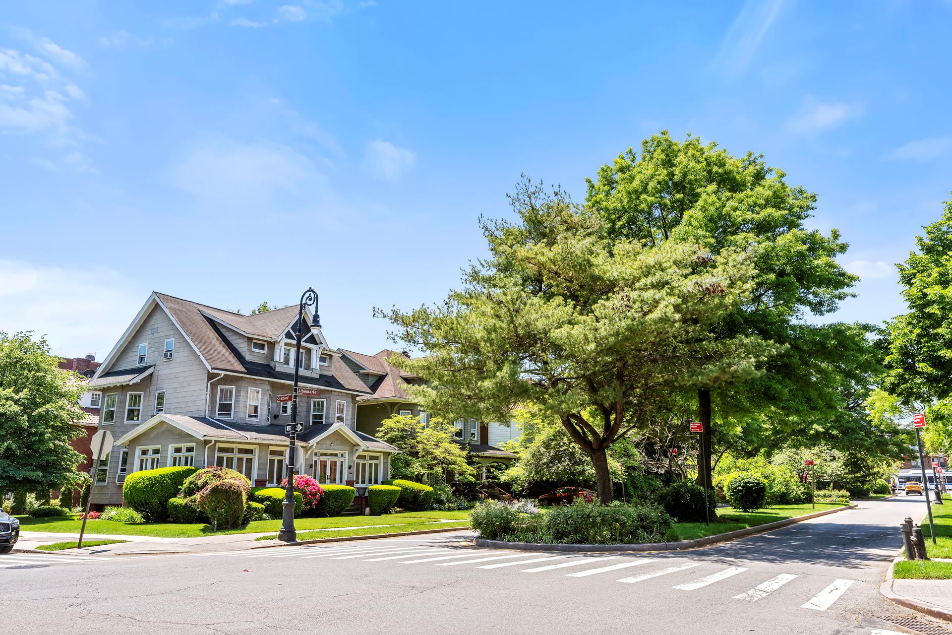 152 STRATFORD Road