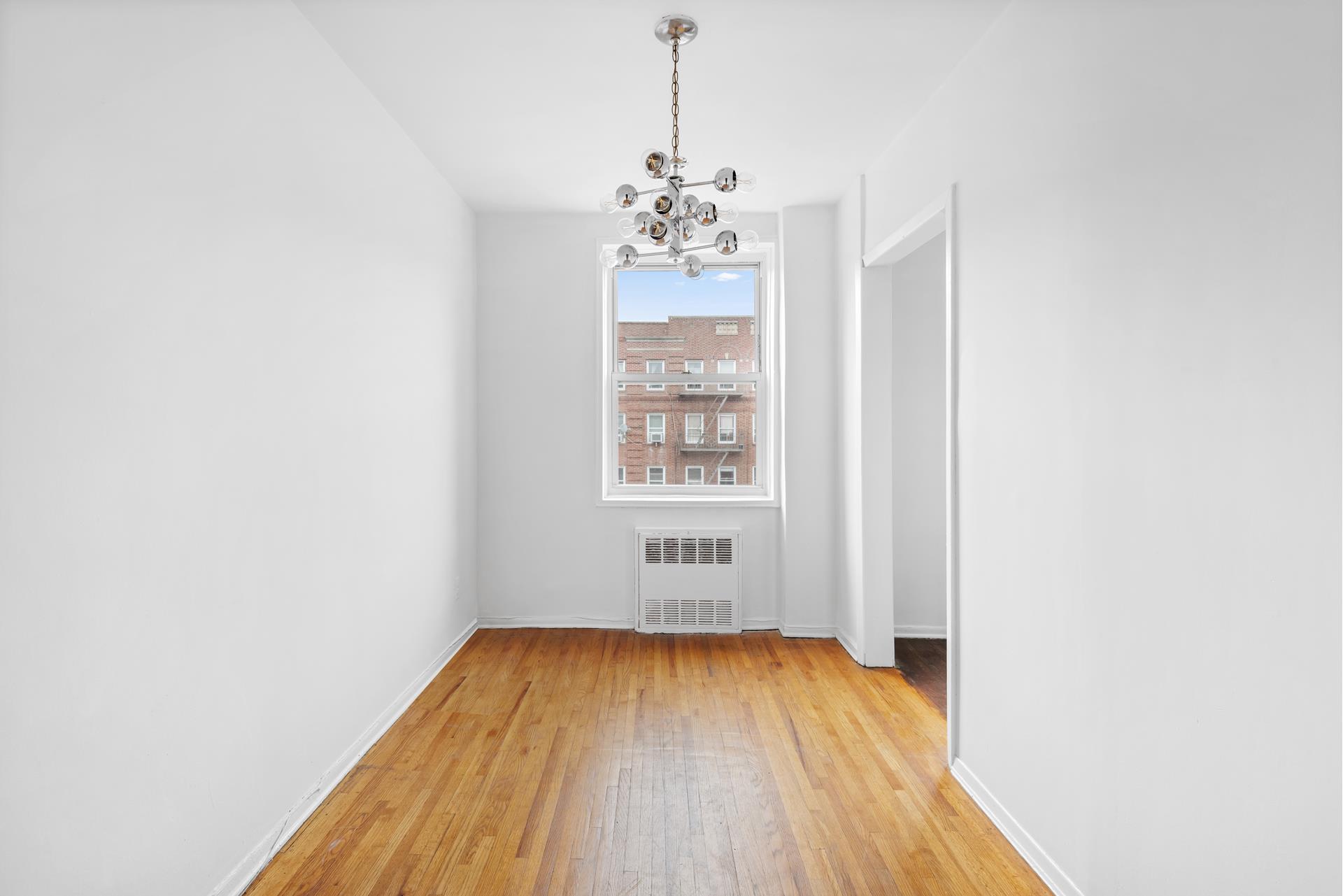 400 E 17TH Street 608