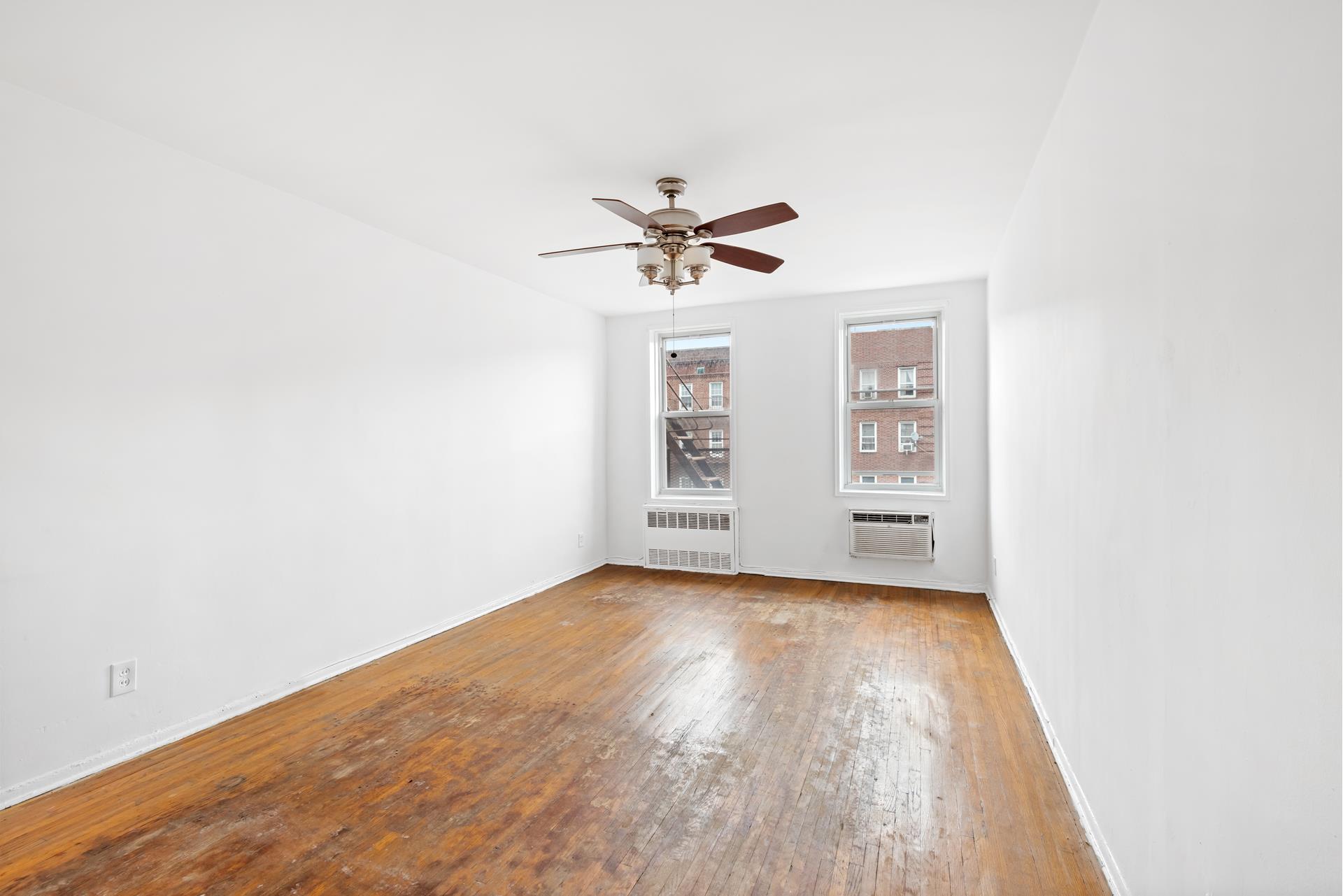 400 E 17TH Street 608